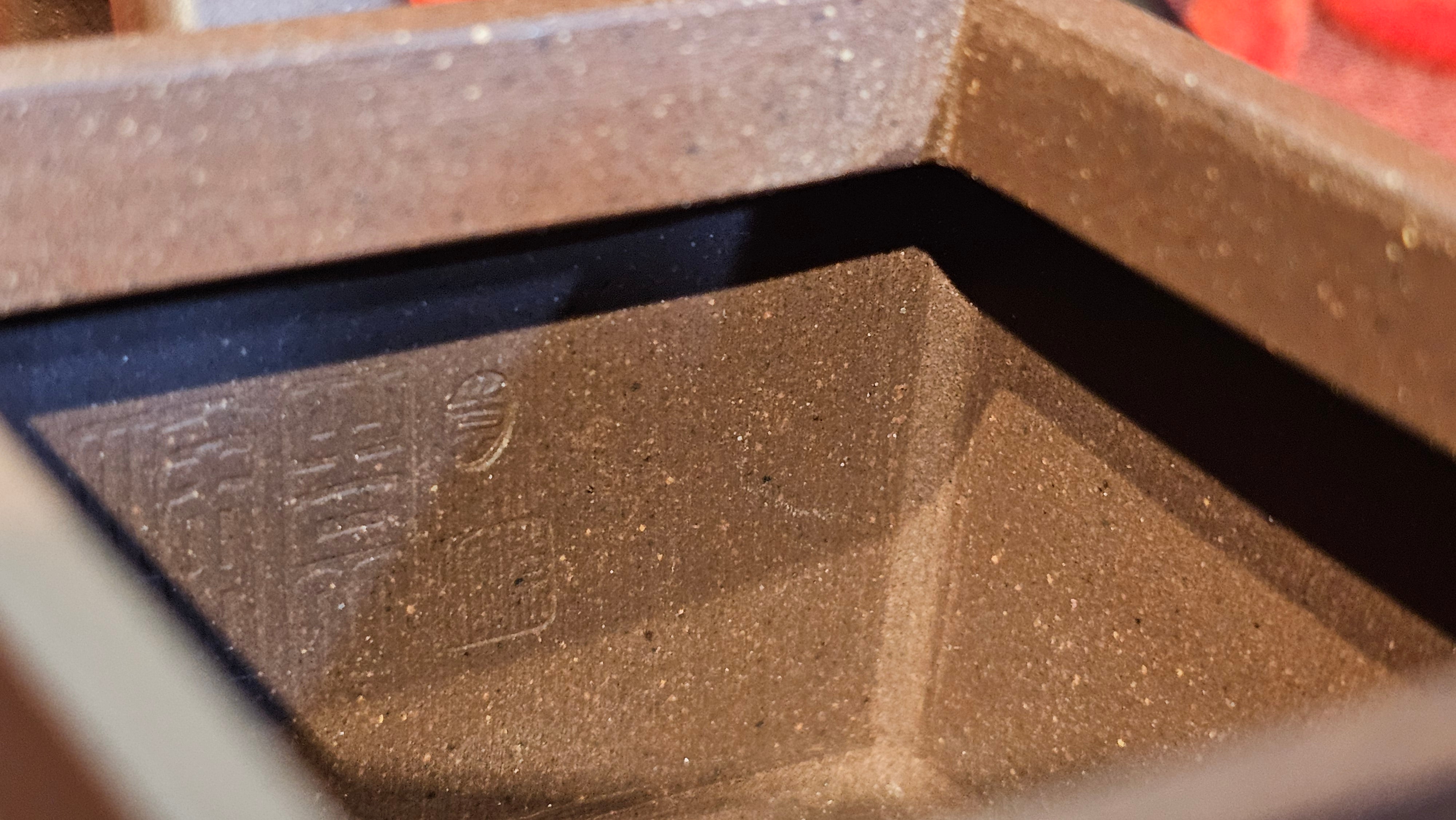 《若思四方》"Ruo Si Si Fang", 249.8ml, with Engraving, Di Cao Qing Zi Ni 底槽青紫泥, by L2A Senior Consummate Artist Yuan Hui 袁辉 ~!Congratulations!to Ms M.L., 0635hrs 30th August 2025, Phoenix, AZ!