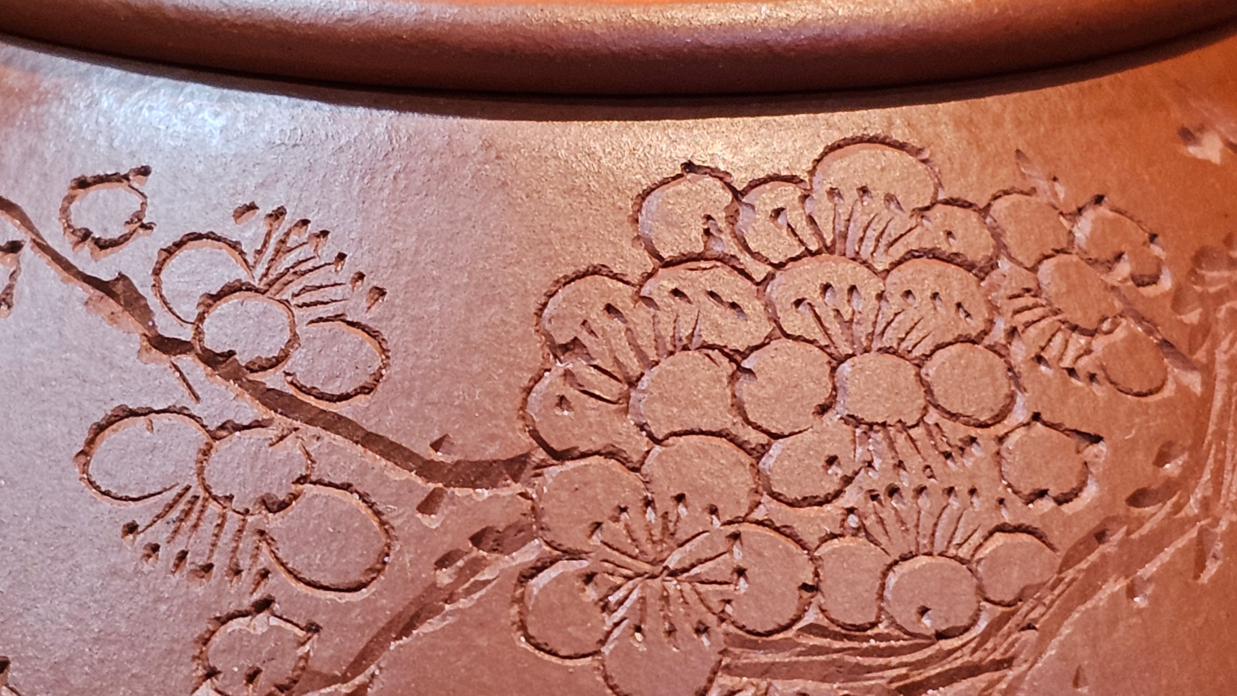 Jing Zhou Shi Piao 景舟石瓢, 283.6ml, Xiao Mei Yao Zhu Ni 小煤窑朱泥, by Craftsman Wang Xing 王兴; "暗香疏影" and Plum Blossoms Engraving by Craftsman Yi De Shu 一德书 ~ Congratulations to Mr K.S.! 2200hrs 8th Sept 2025, Tiburon, CA!