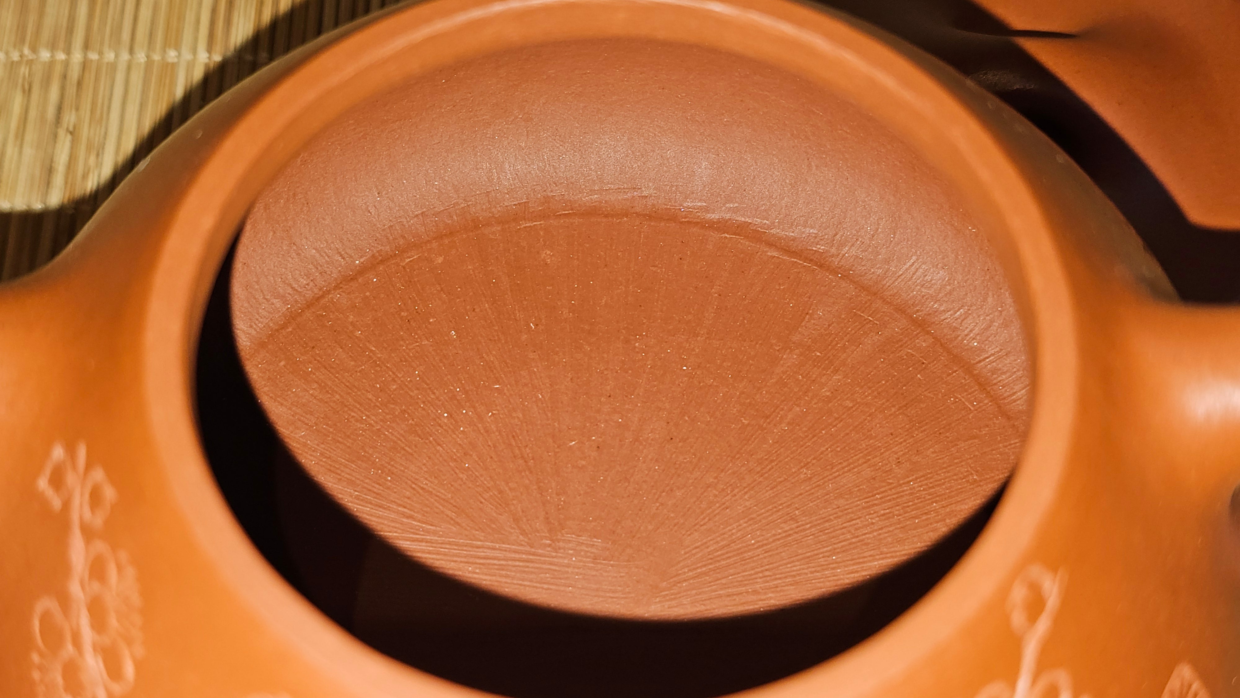 Jing Zhou Shi Piao 景舟石瓢, 283.6ml, Xiao Mei Yao Zhu Ni 小煤窑朱泥, by Craftsman Wang Xing 王兴; "暗香疏影" and Plum Blossoms Engraving by Craftsman Yi De Shu 一德书 ~ Congratulations to Mr K.S.! 2200hrs 8th Sept 2025, Tiburon, CA!