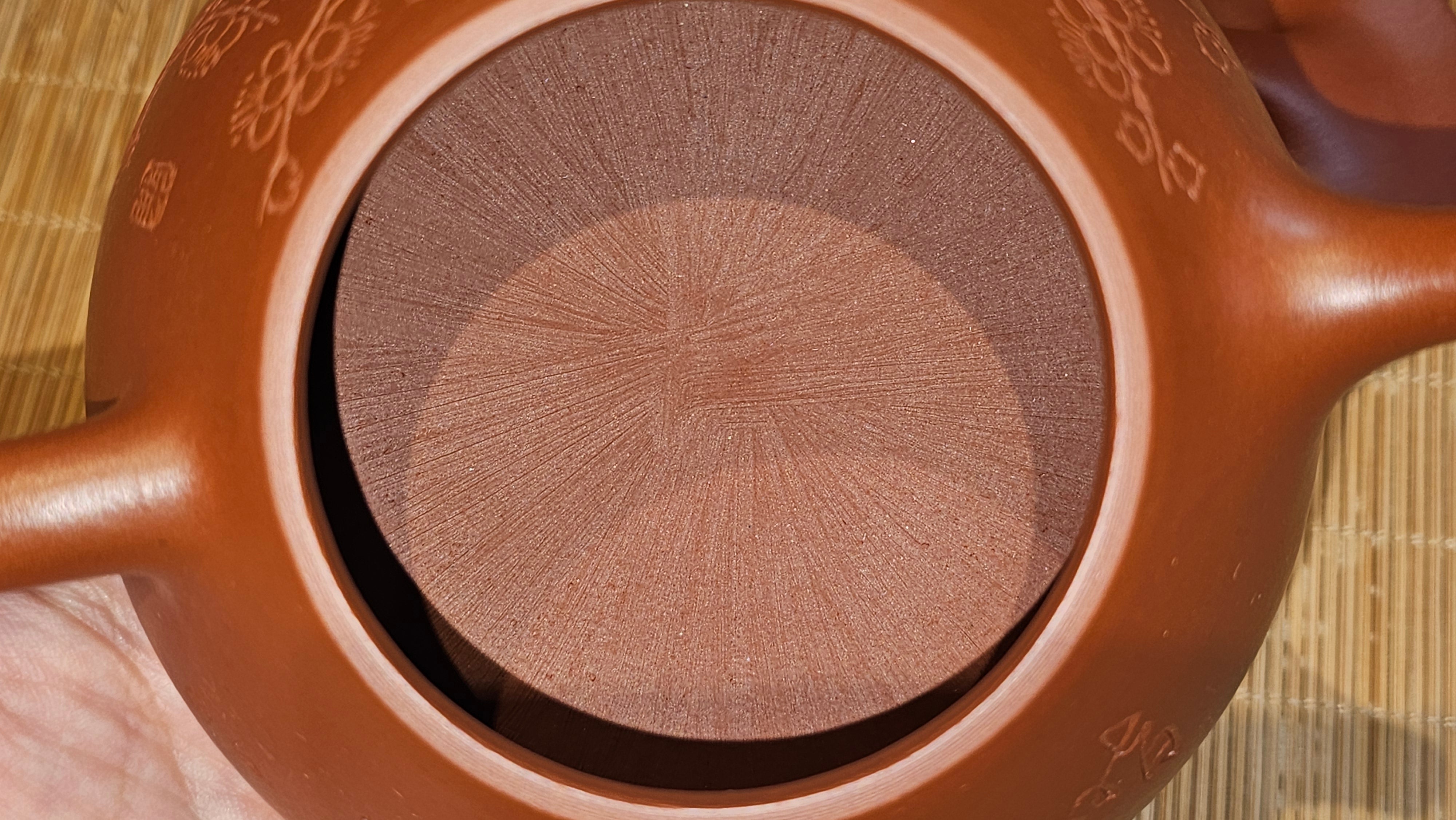 Jing Zhou Shi Piao 景舟石瓢, 283.6ml, Xiao Mei Yao Zhu Ni 小煤窑朱泥, by Craftsman Wang Xing 王兴; "暗香疏影" and Plum Blossoms Engraving by Craftsman Yi De Shu 一德书 ~ Congratulations to Mr K.S.! 2200hrs 8th Sept 2025, Tiburon, CA!