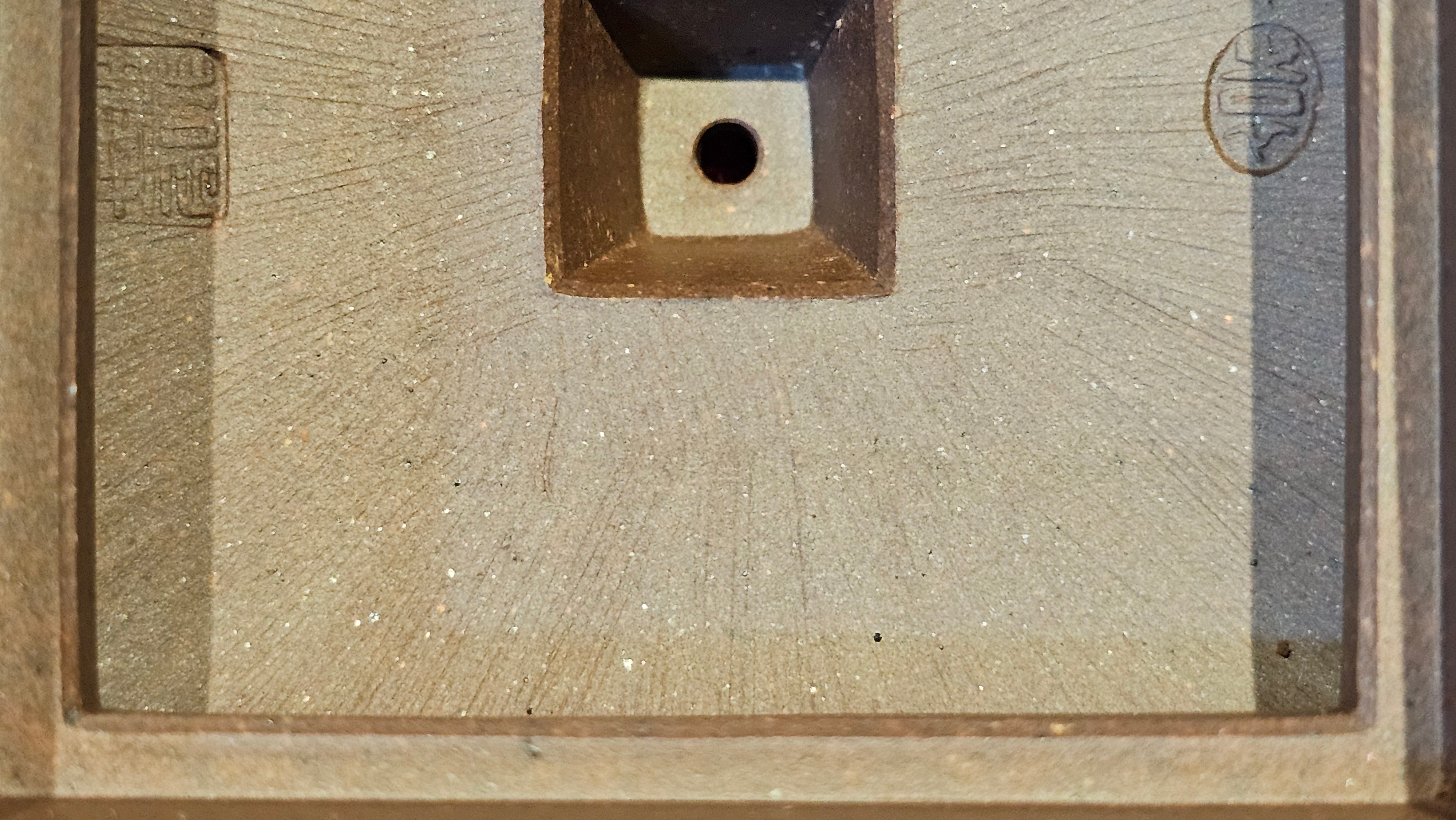 《若思四方》"Ruo Si Si Fang", 249.8ml, with Engraving, Di Cao Qing Zi Ni 底槽青紫泥, by L2A Senior Consummate Artist Yuan Hui 袁辉 ~!Congratulations!to Ms M.L., 0635hrs 30th August 2025, Phoenix, AZ!