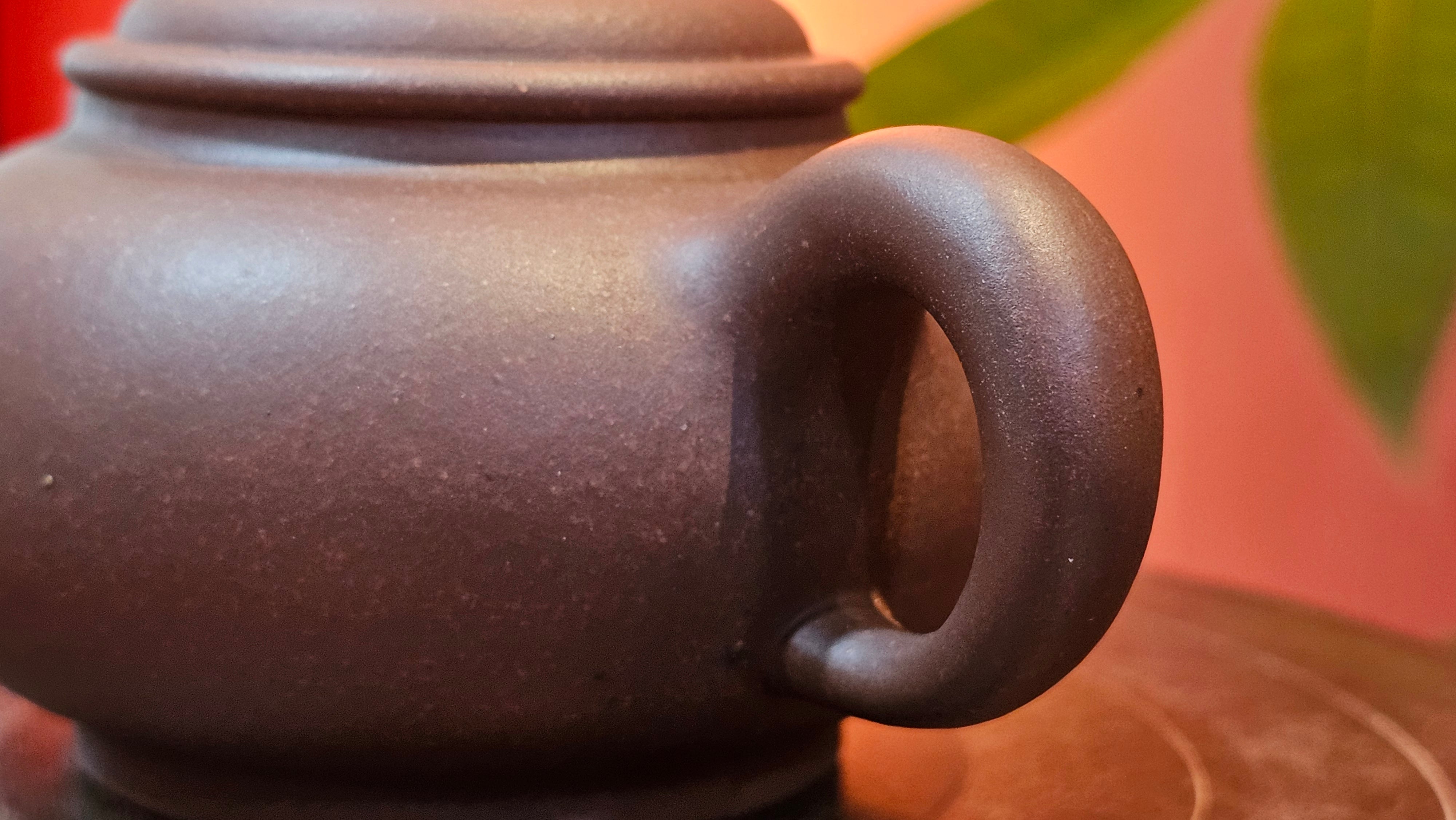 Xuan Zhu Hu 玄珠壶, 146.9ml, Zi Ni 紫泥, by our Craftsman Fan Xiao Zhi 范小智 ~ Congratulations to Mr J.T.! 1502hrs 29th August 2025, Fargo! ND.