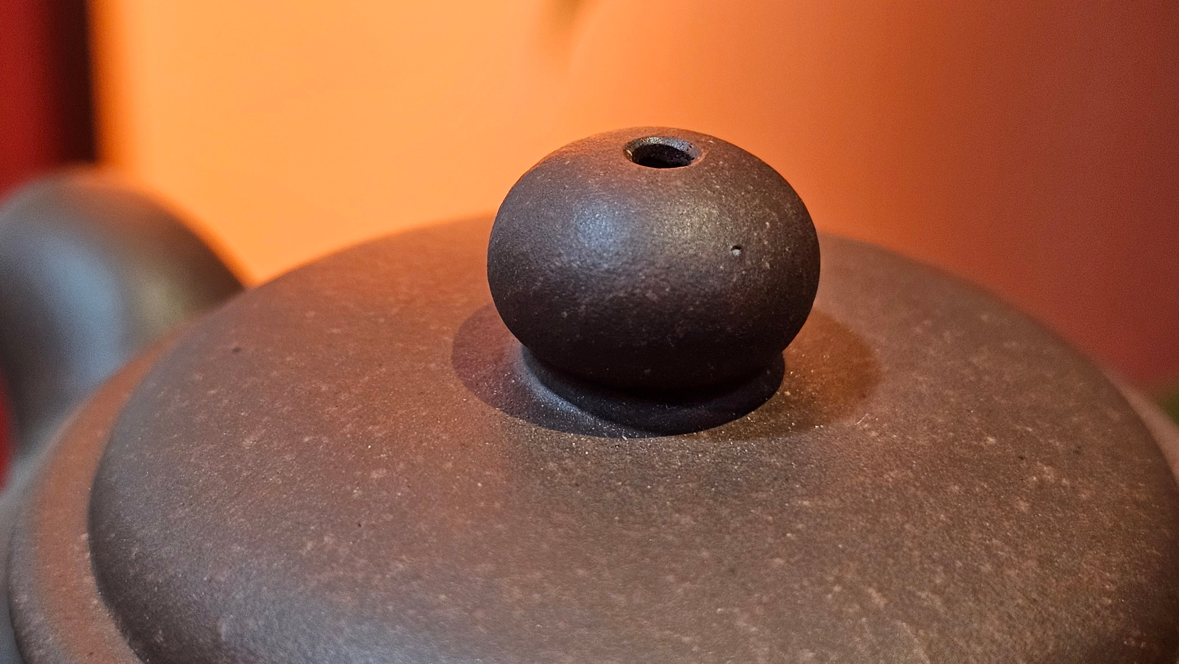 Xuan Zhu Hu 玄珠壶, 146.9ml, Zi Ni 紫泥, by our Craftsman Fan Xiao Zhi 范小智 ~ Congratulations to Mr J.T.! 1502hrs 29th August 2025, Fargo! ND.