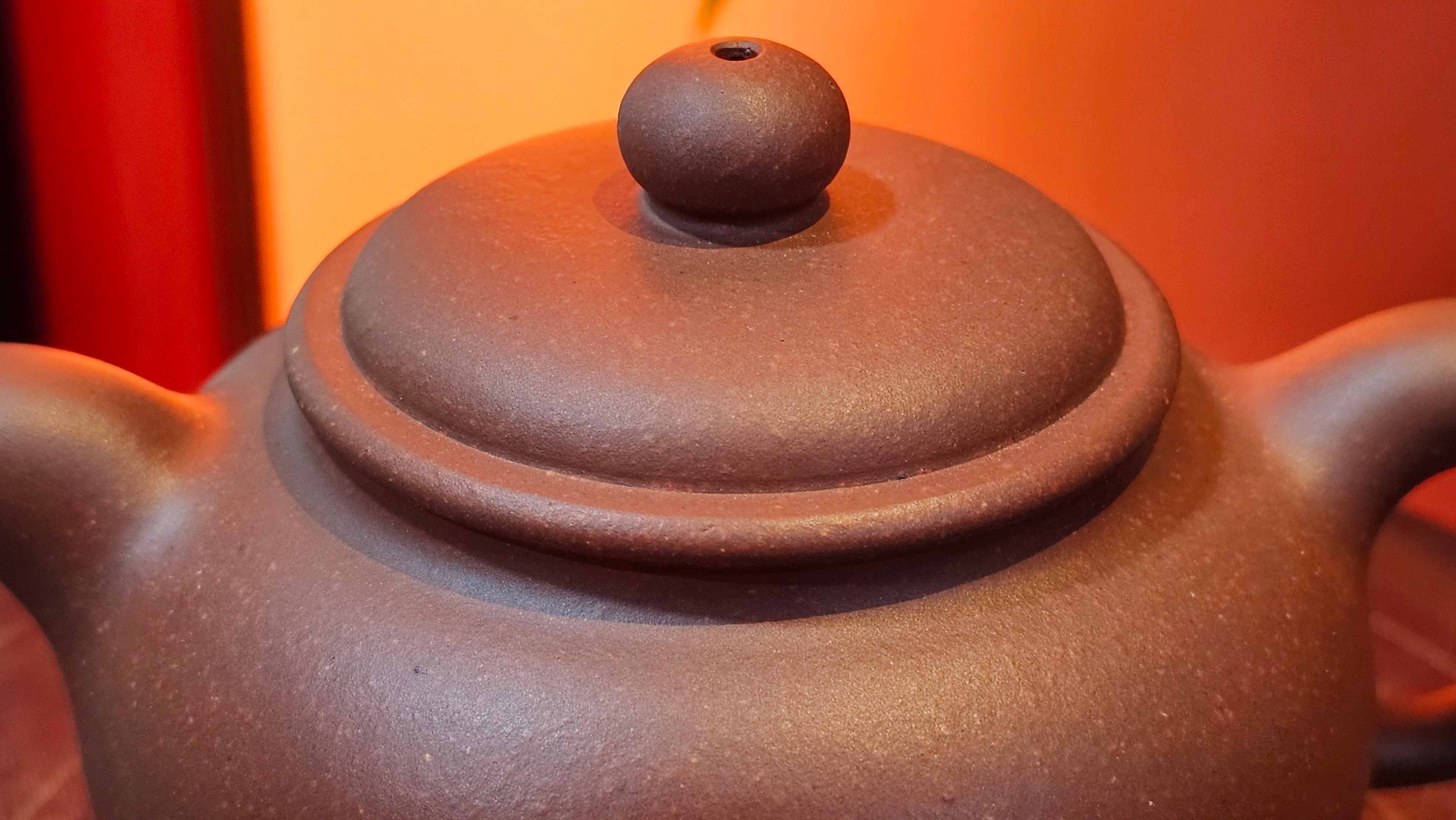 Xuan Zhu Hu 玄珠壶, 146.9ml, Zi Ni 紫泥, by our Craftsman Fan Xiao Zhi 范小智 ~ Congratulations to Mr J.T.! 1502hrs 29th August 2025, Fargo! ND.