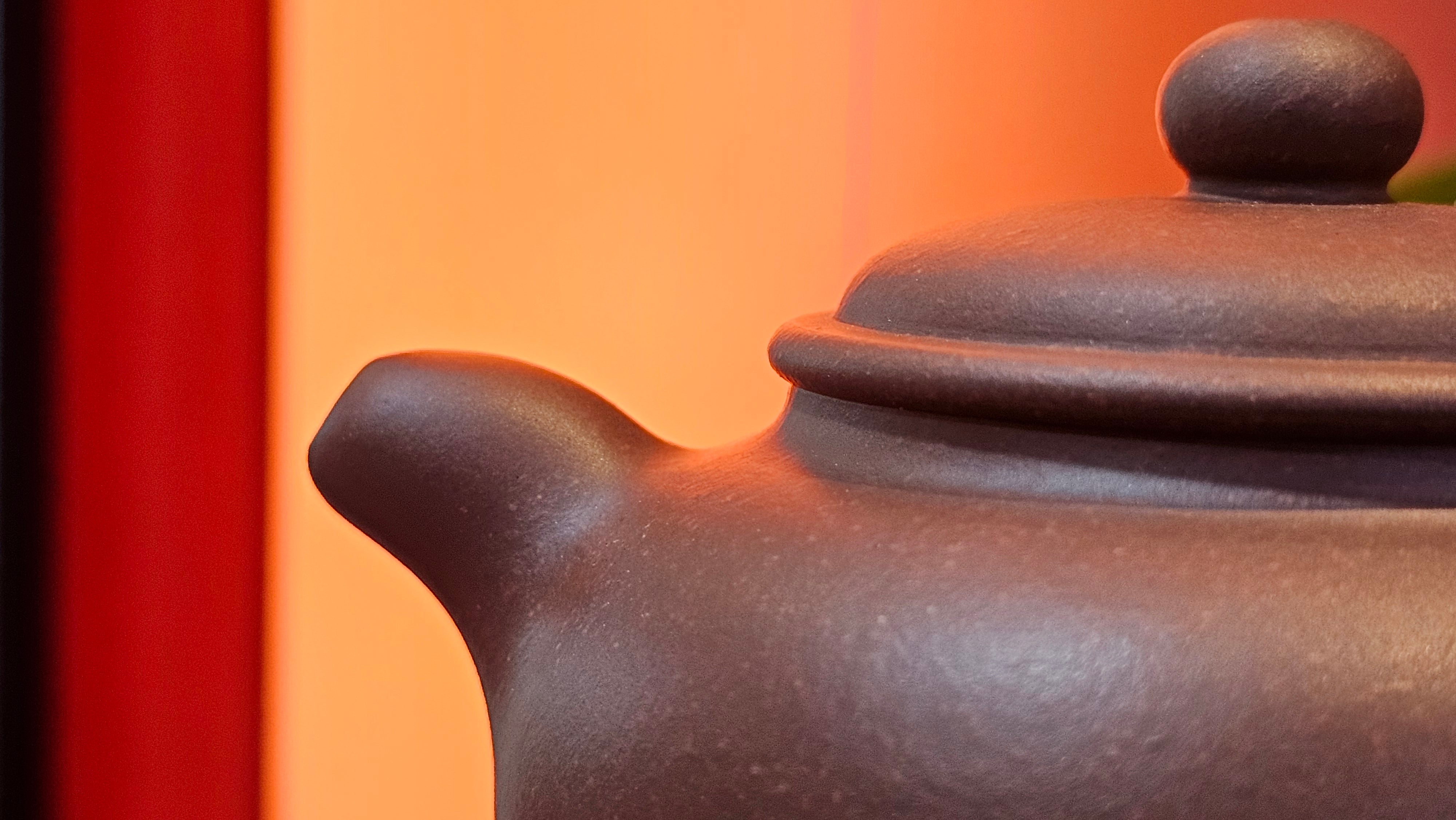 Xuan Zhu Hu 玄珠壶, 146.9ml, Zi Ni 紫泥, by our Craftsman Fan Xiao Zhi 范小智 ~ Congratulations to Mr J.T.! 1502hrs 29th August 2025, Fargo! ND.