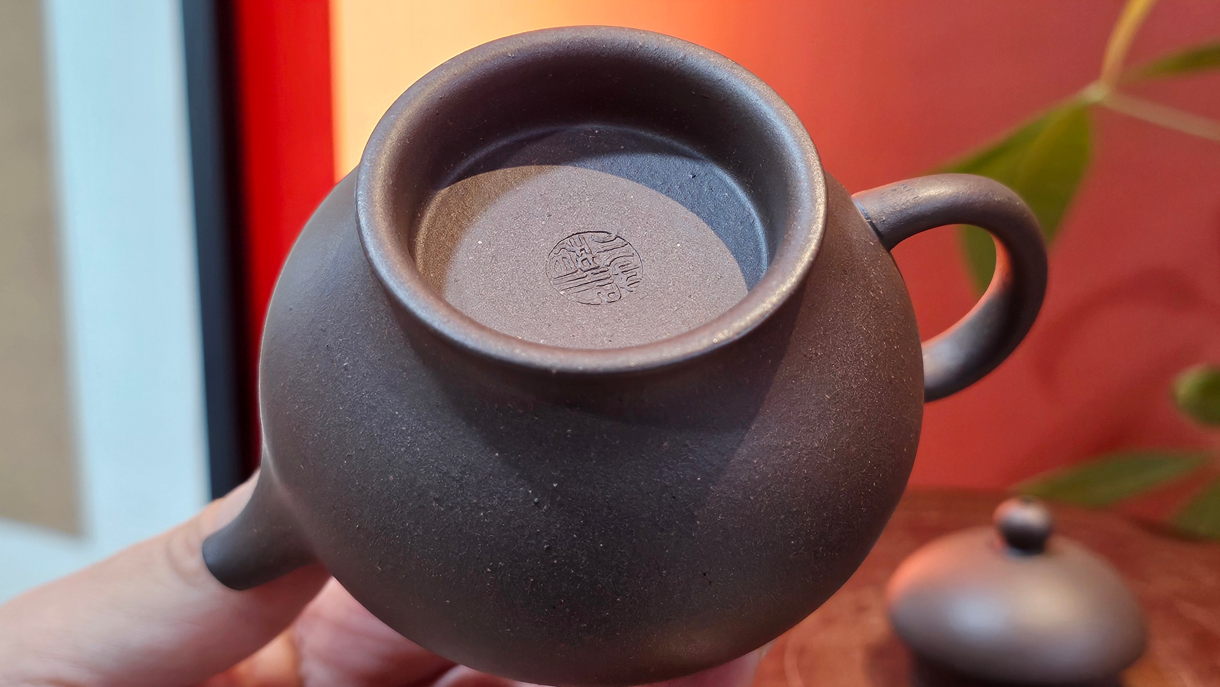 Gao Pan 高番, 138.0ml, Tai Xi Zi Ni (Gao Wen) 台西紫泥(高温), by our Craftsman Fan Xiao Zhi 范小智 ~ Congratulations!to Mr.S.W.! 2040hrs 29th August 2025, Avezzano! Italy🇮🇹.