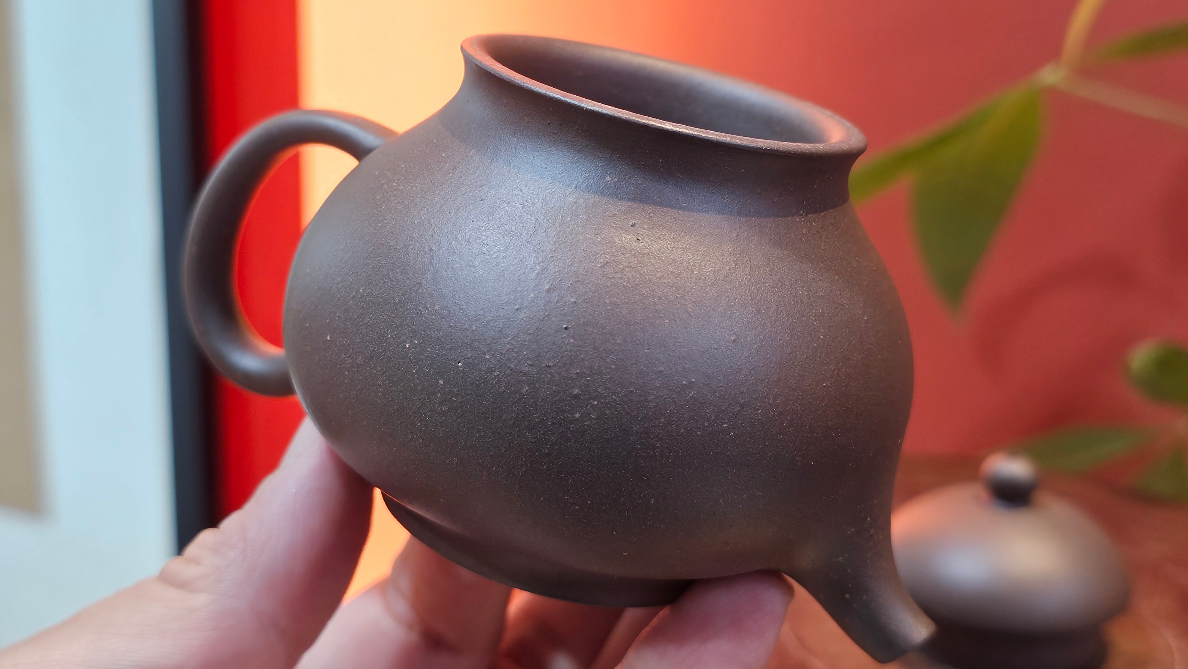 Gao Pan 高番, 138.0ml, Tai Xi Zi Ni (Gao Wen) 台西紫泥(高温), by our Craftsman Fan Xiao Zhi 范小智 ~ Congratulations!to Mr.S.W.! 2040hrs 29th August 2025, Avezzano! Italy🇮🇹.