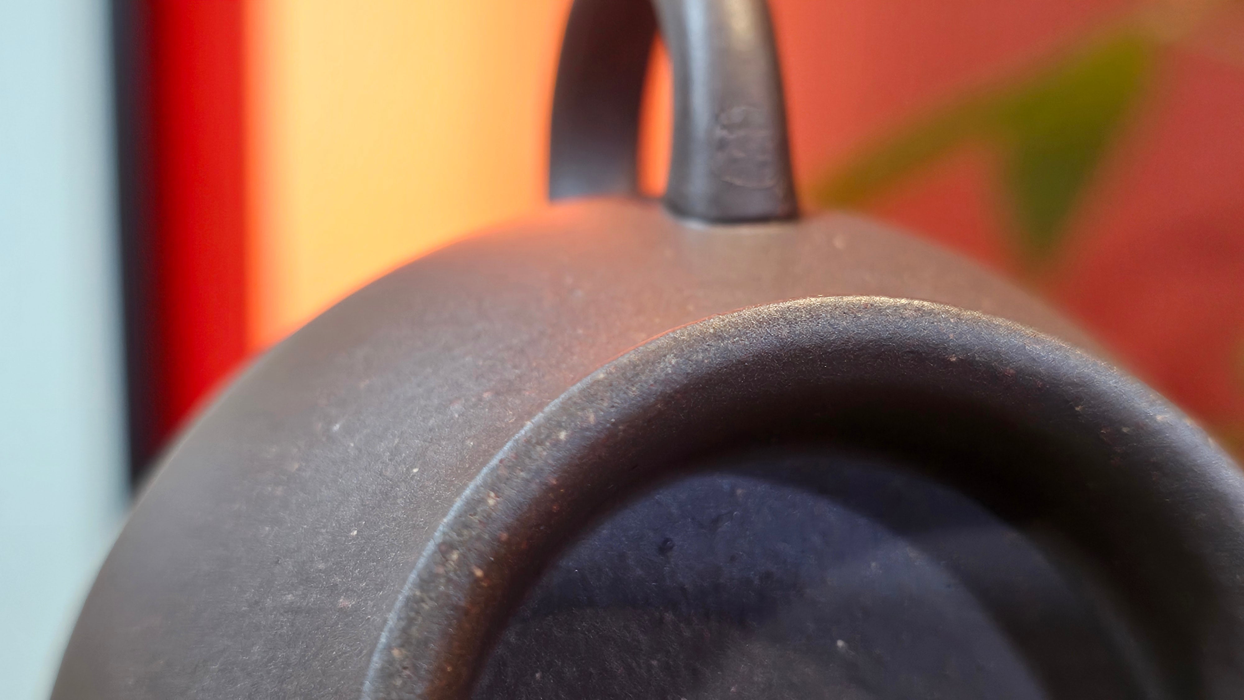 Gao Pan 高番, 138.0ml, Tai Xi Zi Ni (Gao Wen) 台西紫泥(高温), by our Craftsman Fan Xiao Zhi 范小智 ~ Congratulations!to Mr.S.W.! 2040hrs 29th August 2025, Avezzano! Italy🇮🇹.