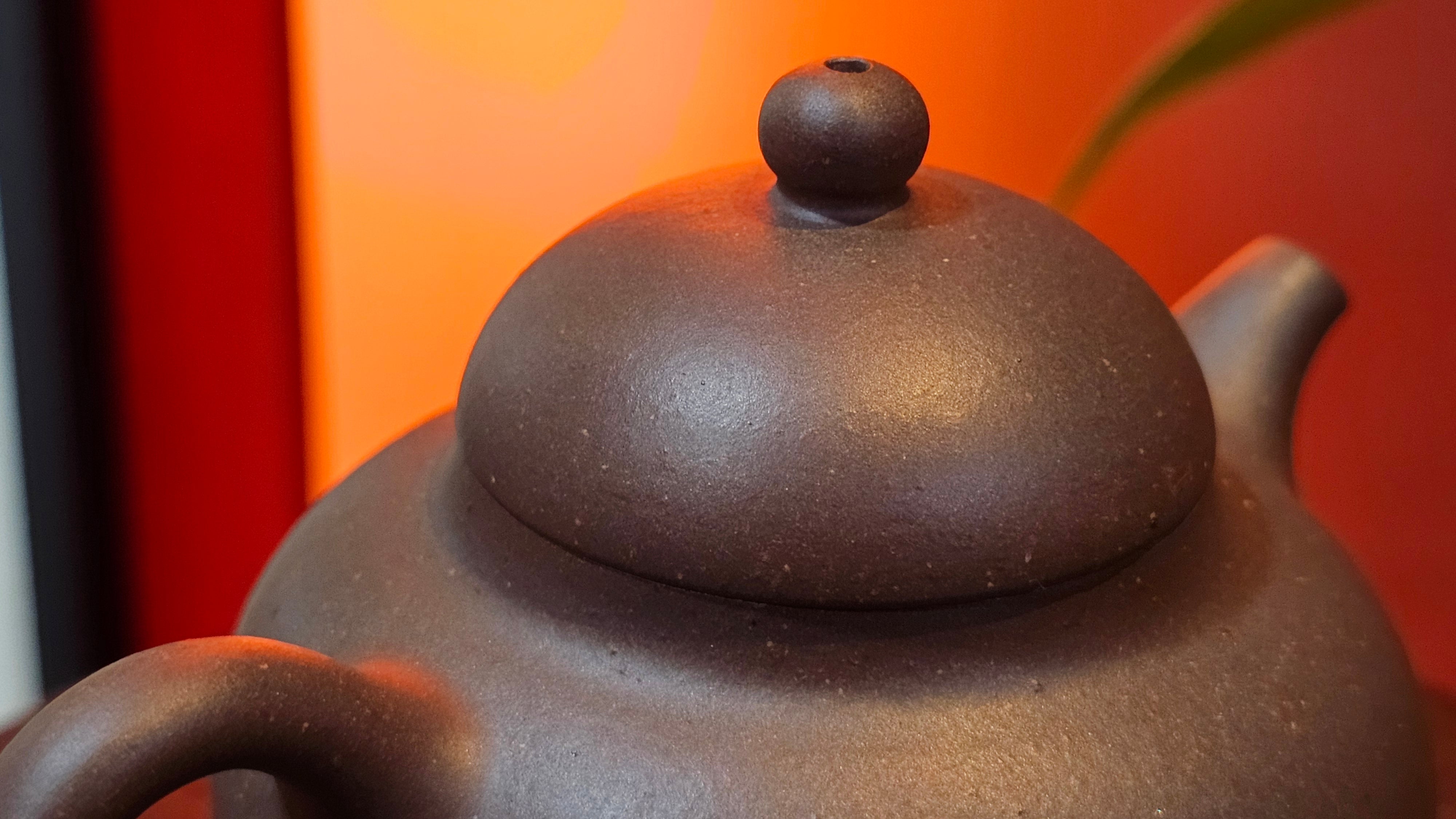 Gao Pan 高番, 138.0ml, Tai Xi Zi Ni (Gao Wen) 台西紫泥(高温), by our Craftsman Fan Xiao Zhi 范小智 ~ Congratulations!to Mr.S.W.! 2040hrs 29th August 2025, Avezzano! Italy🇮🇹.