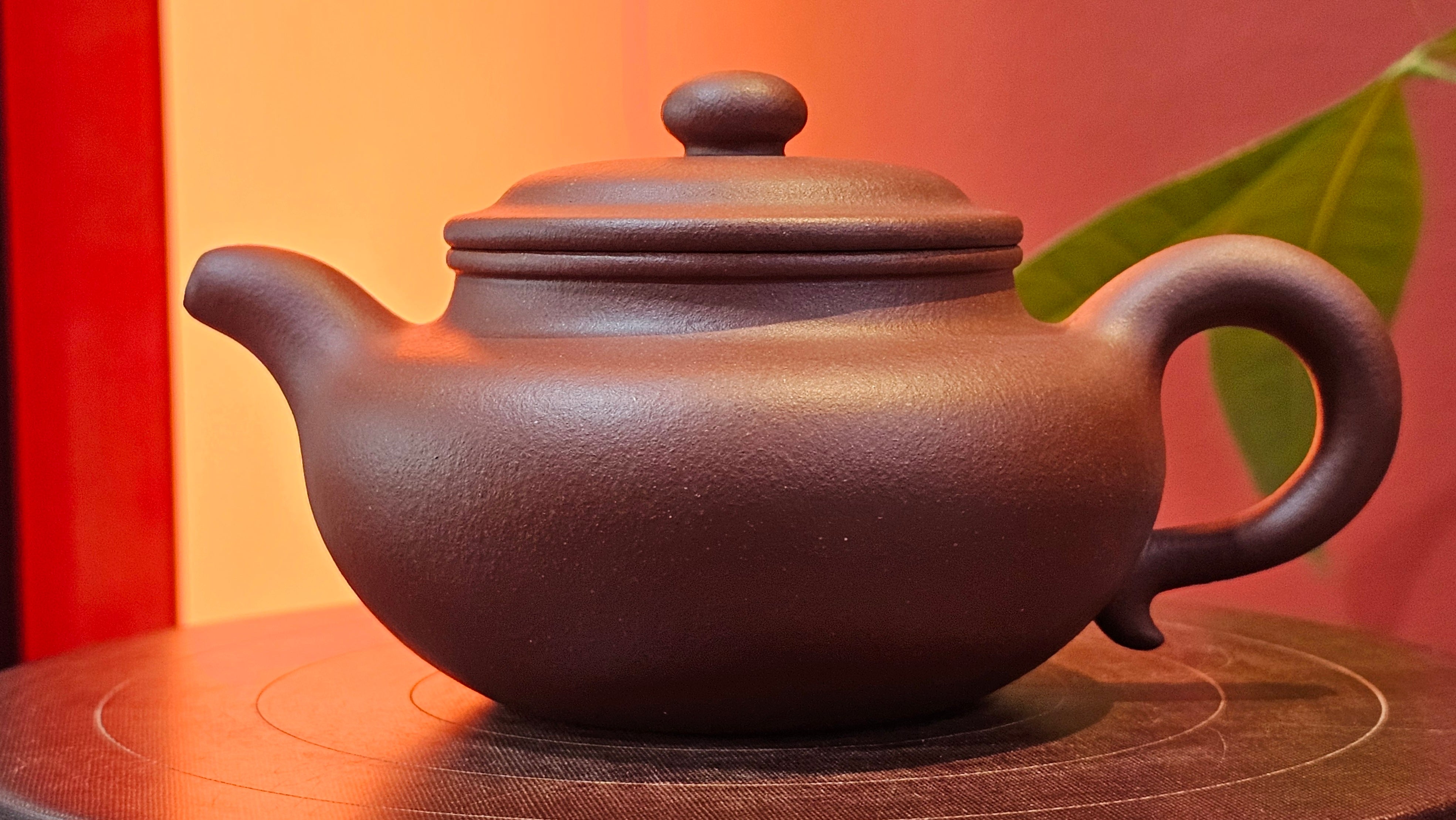 Fang Gu 仿古, 213.9ml, Di Cao Qing Zi Ni 底槽青紫泥, by our Collaborative Craftsman Chen Fa Chu 陈法初 ~!Congratulations to Mr V.R.! 1048hrs 6th Sept 2025, Vilnius, Lithuania🇱🇹!