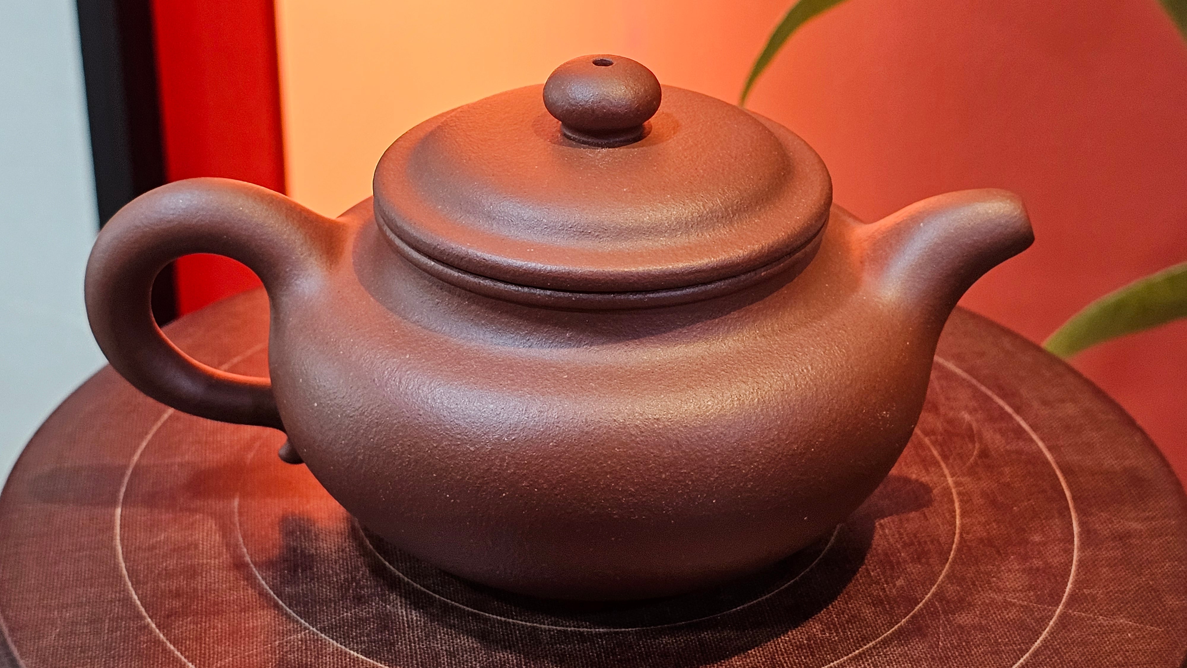 Fang Gu 仿古, 213.9ml, Di Cao Qing Zi Ni 底槽青紫泥, by our Collaborative Craftsman Chen Fa Chu 陈法初 ~!Congratulations to Mr V.R.! 1048hrs 6th Sept 2025, Vilnius, Lithuania🇱🇹!