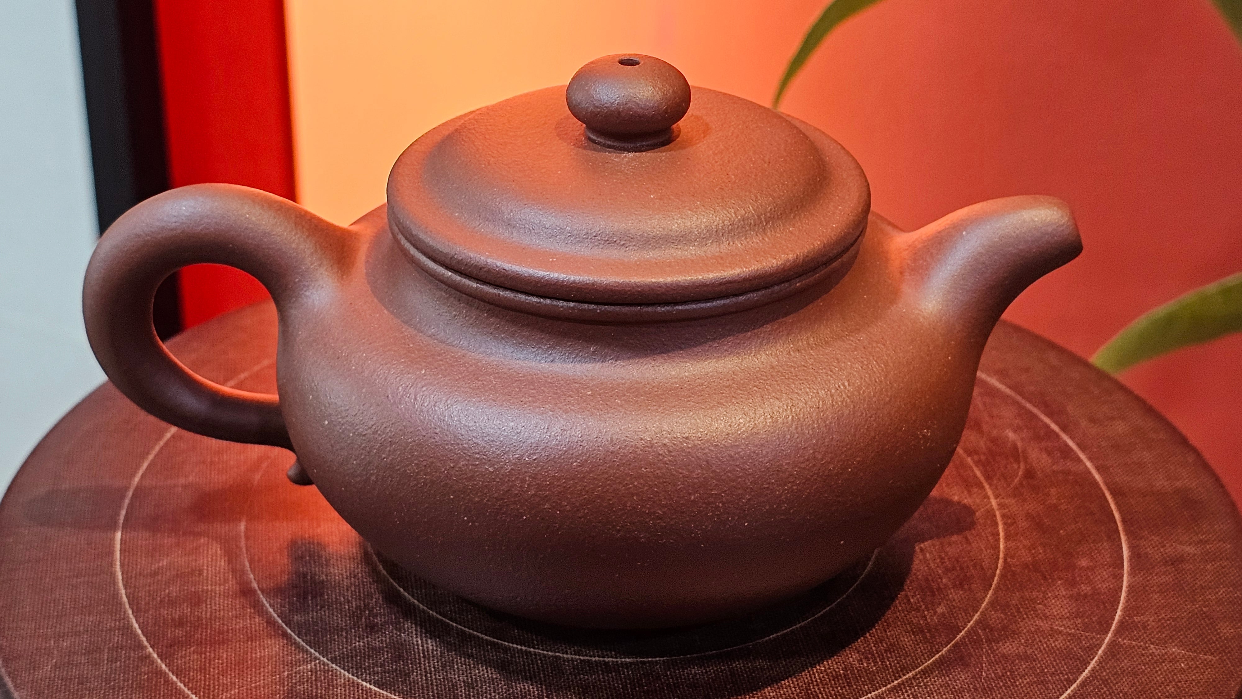 Fang Gu 仿古, 213.9ml, Di Cao Qing Zi Ni 底槽青紫泥, by our Collaborative Craftsman Chen Fa Chu 陈法初 ~!Congratulations to Mr V.R.! 1048hrs 6th Sept 2025, Vilnius, Lithuania🇱🇹!