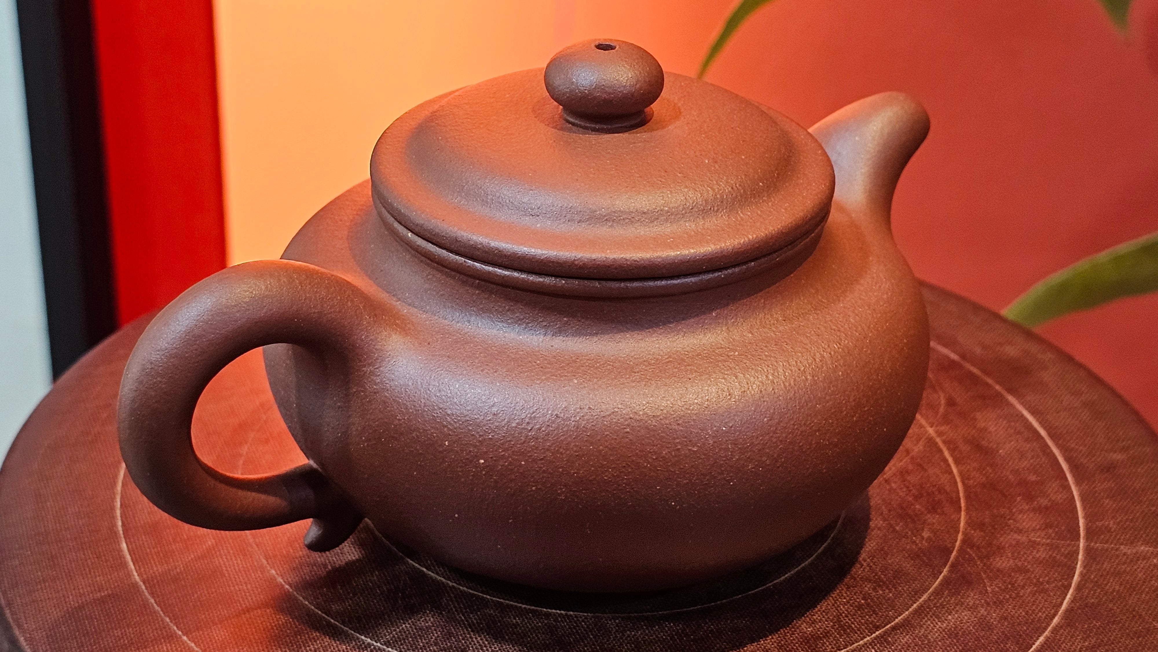 Fang Gu 仿古, 213.9ml, Di Cao Qing Zi Ni 底槽青紫泥, by our Collaborative Craftsman Chen Fa Chu 陈法初 ~!Congratulations to Mr V.R.! 1048hrs 6th Sept 2025, Vilnius, Lithuania🇱🇹!