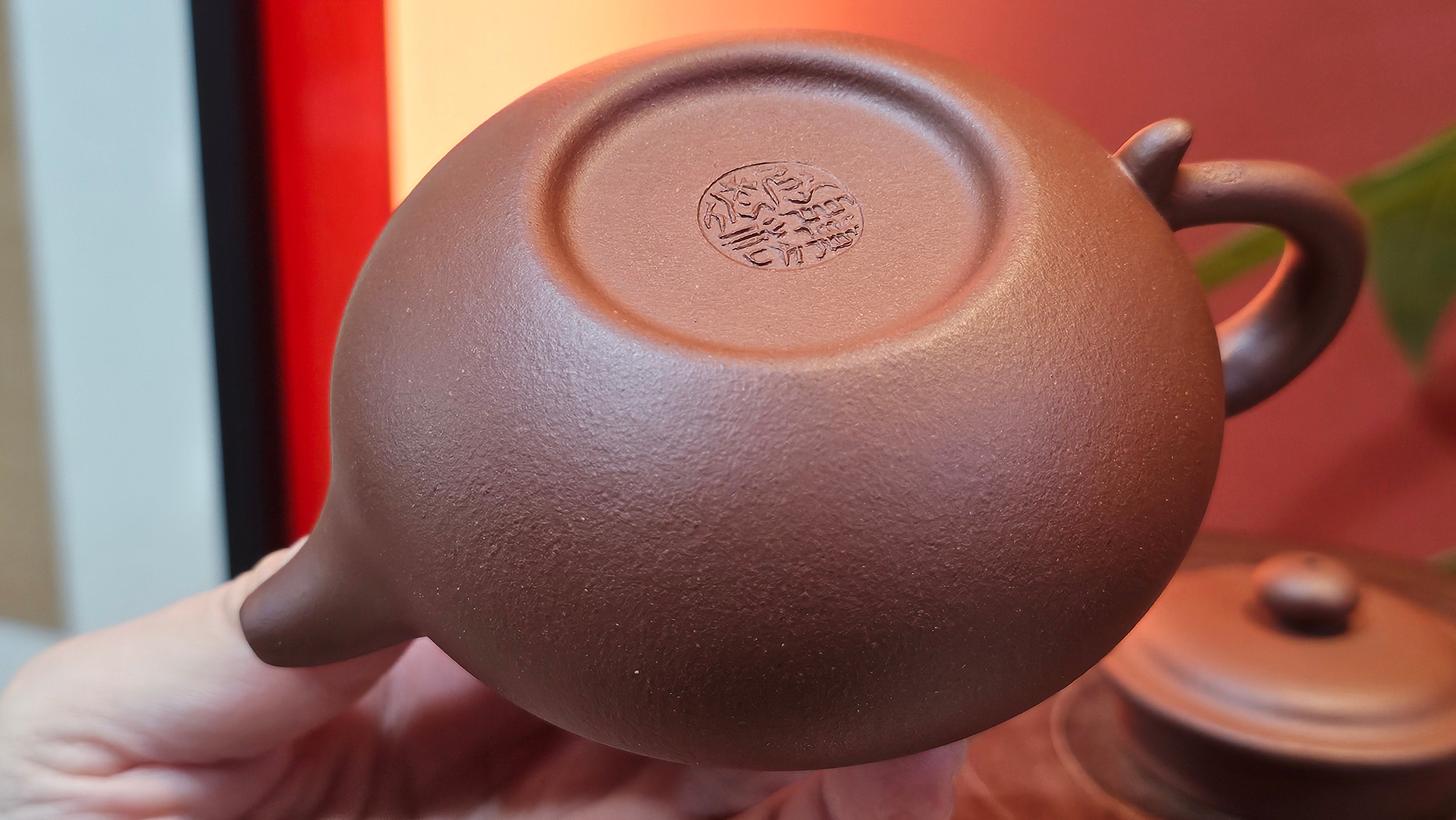 Fang Gu 仿古, 213.9ml, Di Cao Qing Zi Ni 底槽青紫泥, by our Collaborative Craftsman Chen Fa Chu 陈法初 ~!Congratulations to Mr V.R.! 1048hrs 6th Sept 2025, Vilnius, Lithuania🇱🇹!