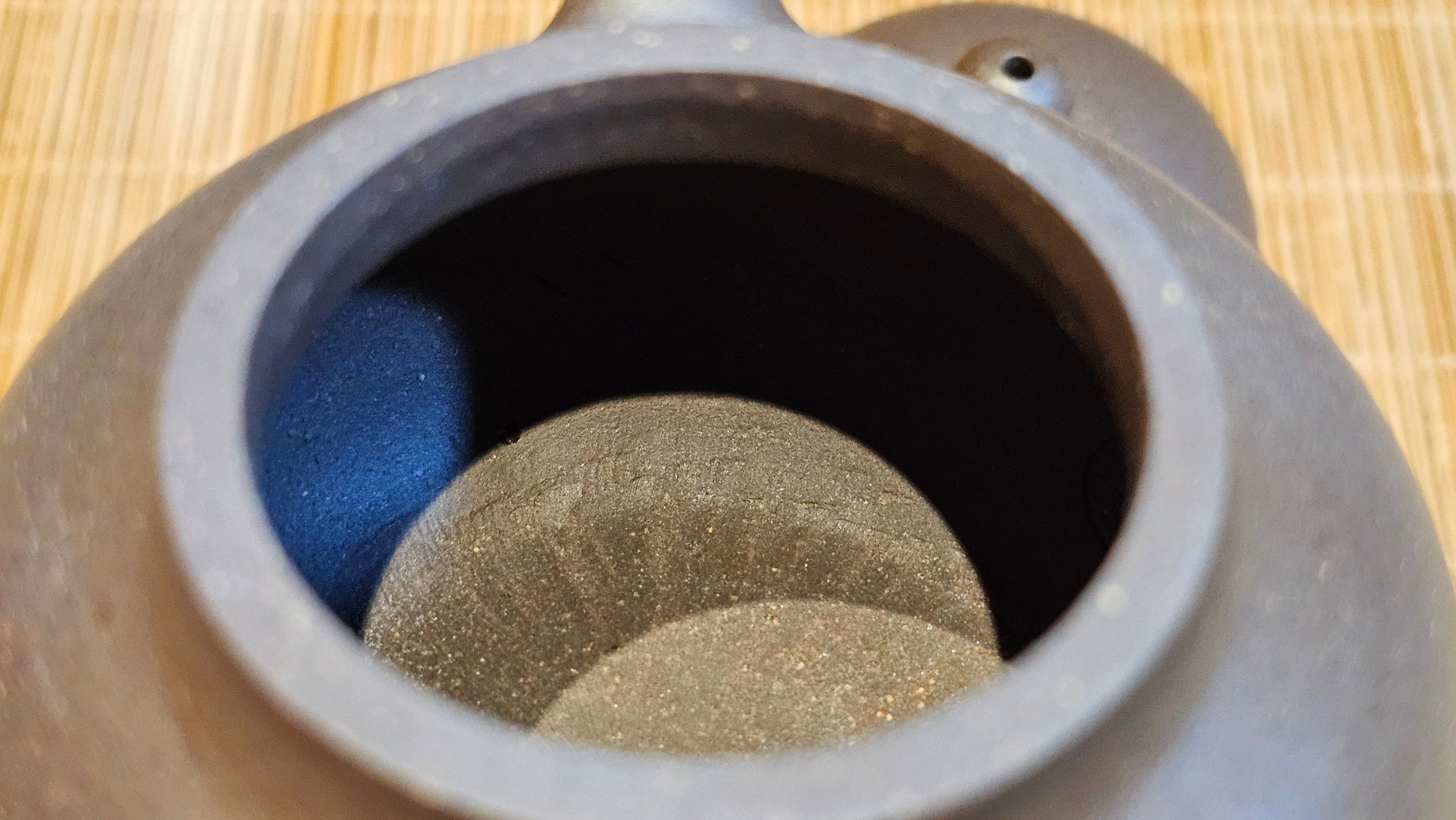 Gao Pan 高番, 138.0ml, Tai Xi Zi Ni (Gao Wen) 台西紫泥(高温), by our Craftsman Fan Xiao Zhi 范小智 ~ Congratulations!to Mr.S.W.! 2040hrs 29th August 2025, Avezzano! Italy🇮🇹.