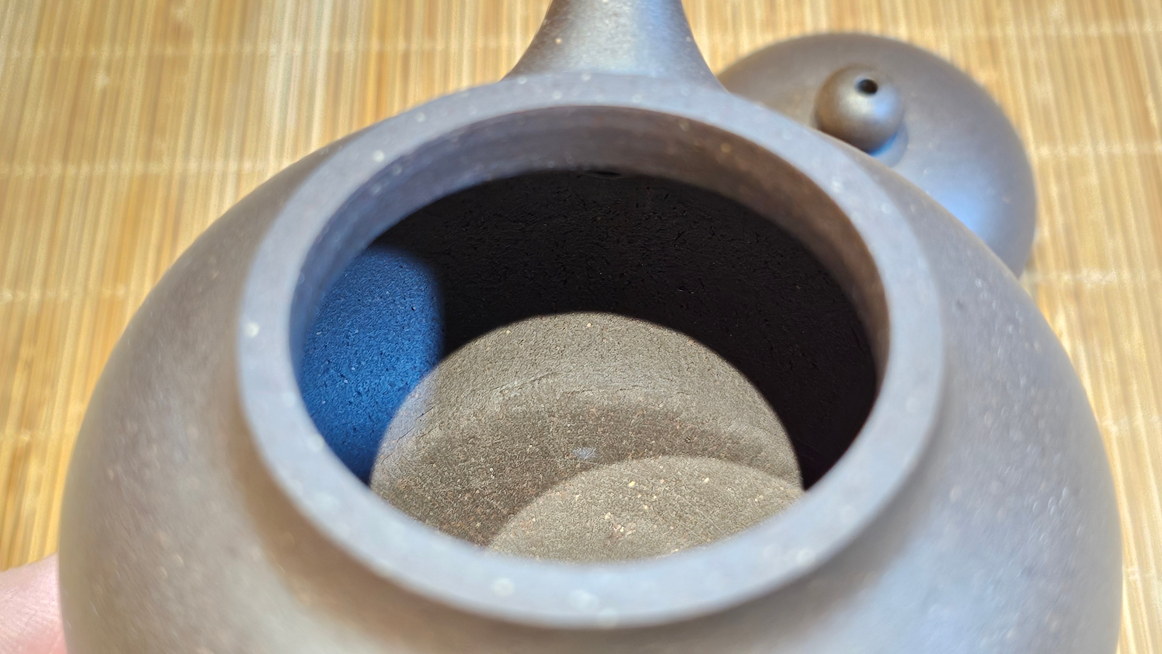 Gao Pan 高番, 138.0ml, Tai Xi Zi Ni (Gao Wen) 台西紫泥(高温), by our Craftsman Fan Xiao Zhi 范小智 ~ Congratulations!to Mr.S.W.! 2040hrs 29th August 2025, Avezzano! Italy🇮🇹.