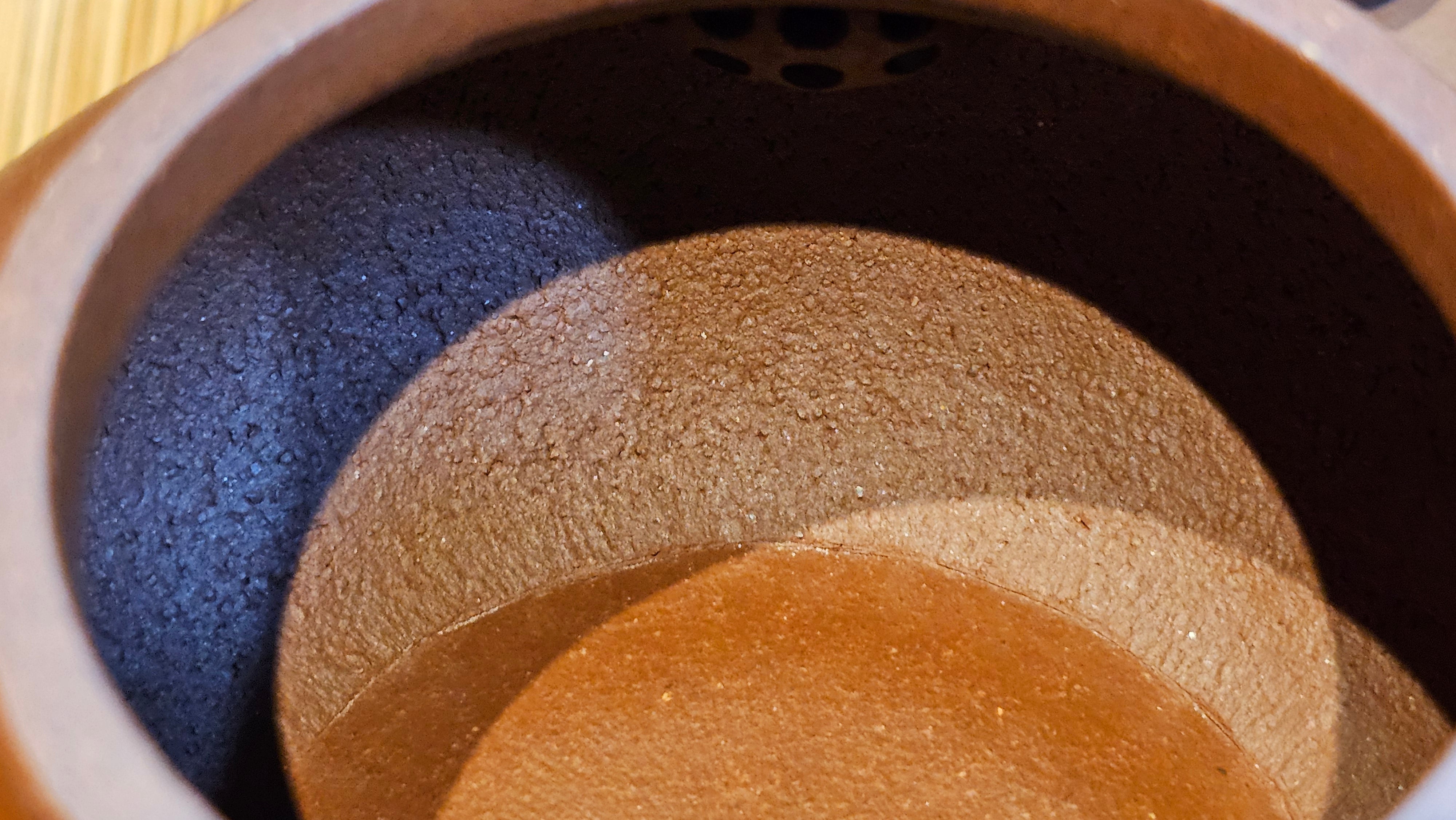 Fang Gu 仿古, 213.9ml, Di Cao Qing Zi Ni 底槽青紫泥, by our Collaborative Craftsman Chen Fa Chu 陈法初 ~!Congratulations to Mr V.R.! 1048hrs 6th Sept 2025, Vilnius, Lithuania🇱🇹!