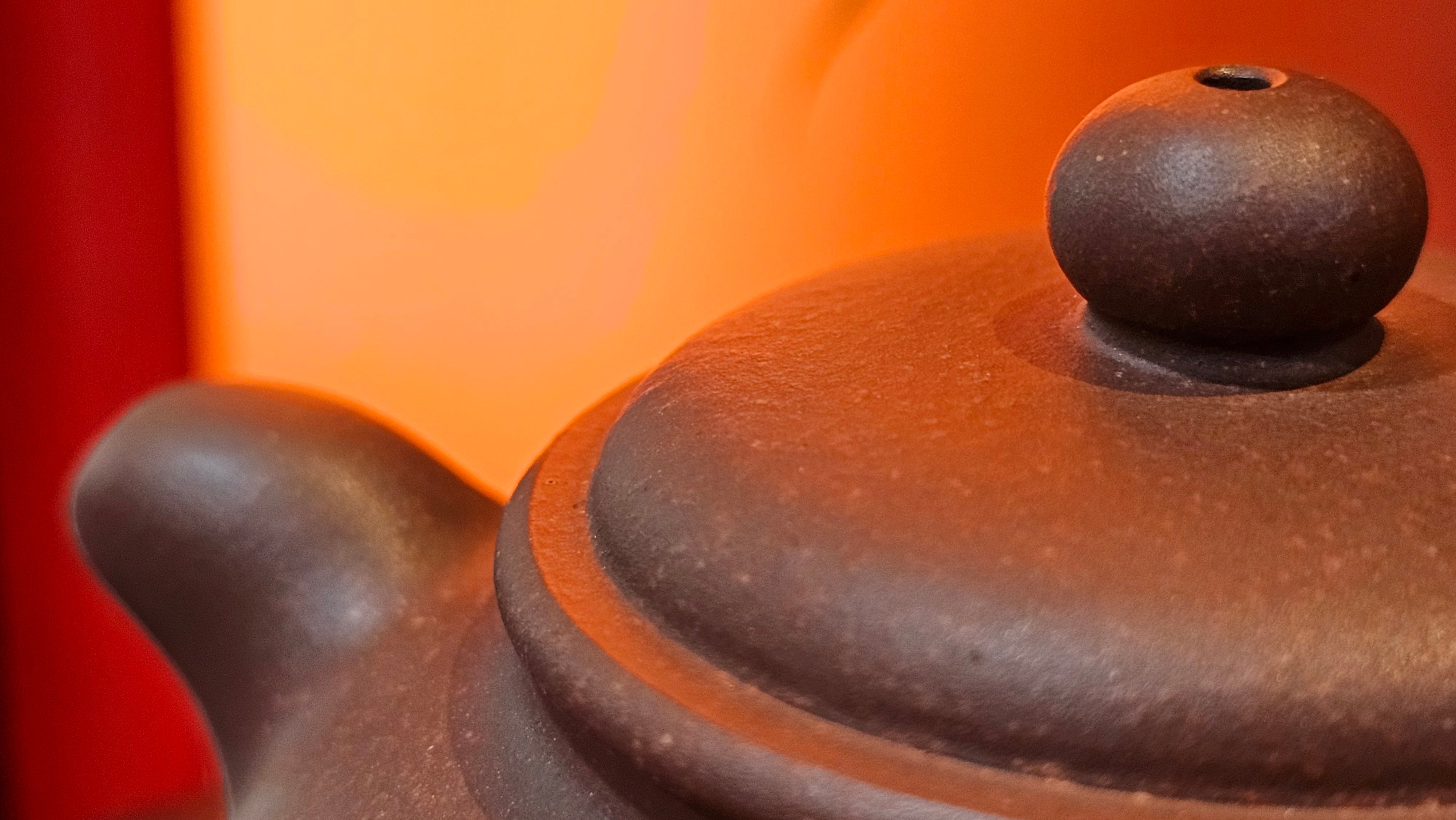 Xuan Zhu Hu 玄珠壶, 142.3ml, Zi Ni 紫泥, by our Craftsman Fan Xiao Zhi 范小智 ~ Congratulations to Ms K.Y.! 2256hrs 3rd Sept 2025! Tamuning, Guam!