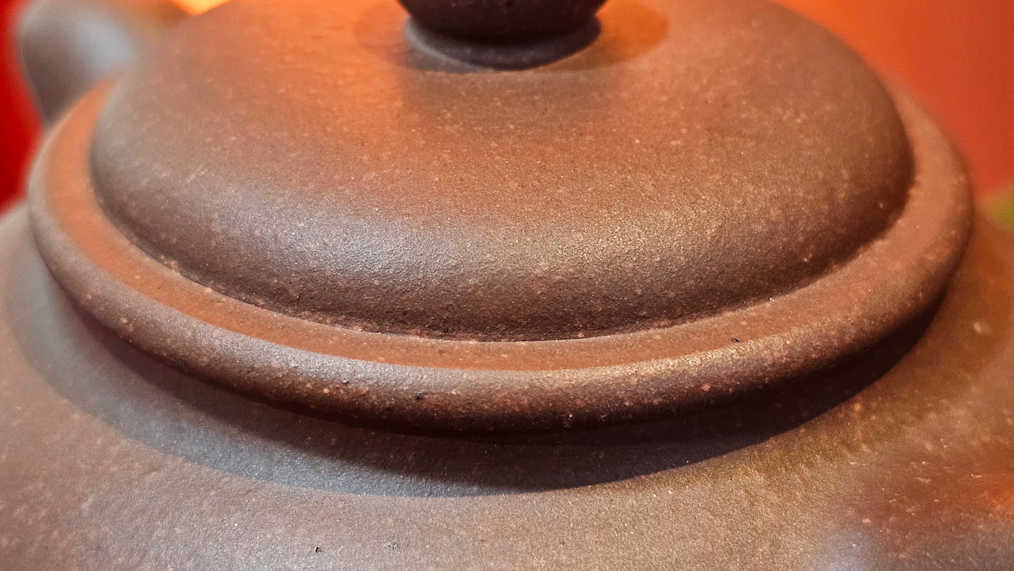 Xuan Zhu Hu 玄珠壶, 142.3ml, Zi Ni 紫泥, by our Craftsman Fan Xiao Zhi 范小智 ~ Congratulations to Ms K.Y.! 2256hrs 3rd Sept 2025! Tamuning, Guam!