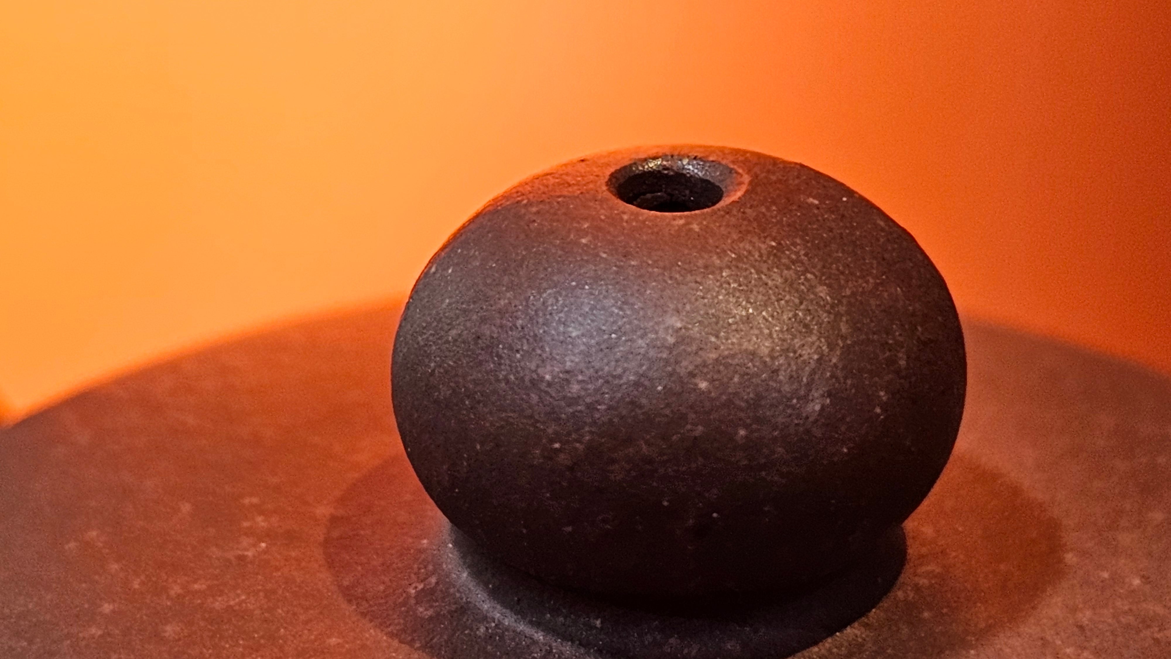 Xuan Zhu Hu 玄珠壶, 142.3ml, Zi Ni 紫泥, by our Craftsman Fan Xiao Zhi 范小智 ~ Congratulations to Ms K.Y.! 2256hrs 3rd Sept 2025! Tamuning, Guam!