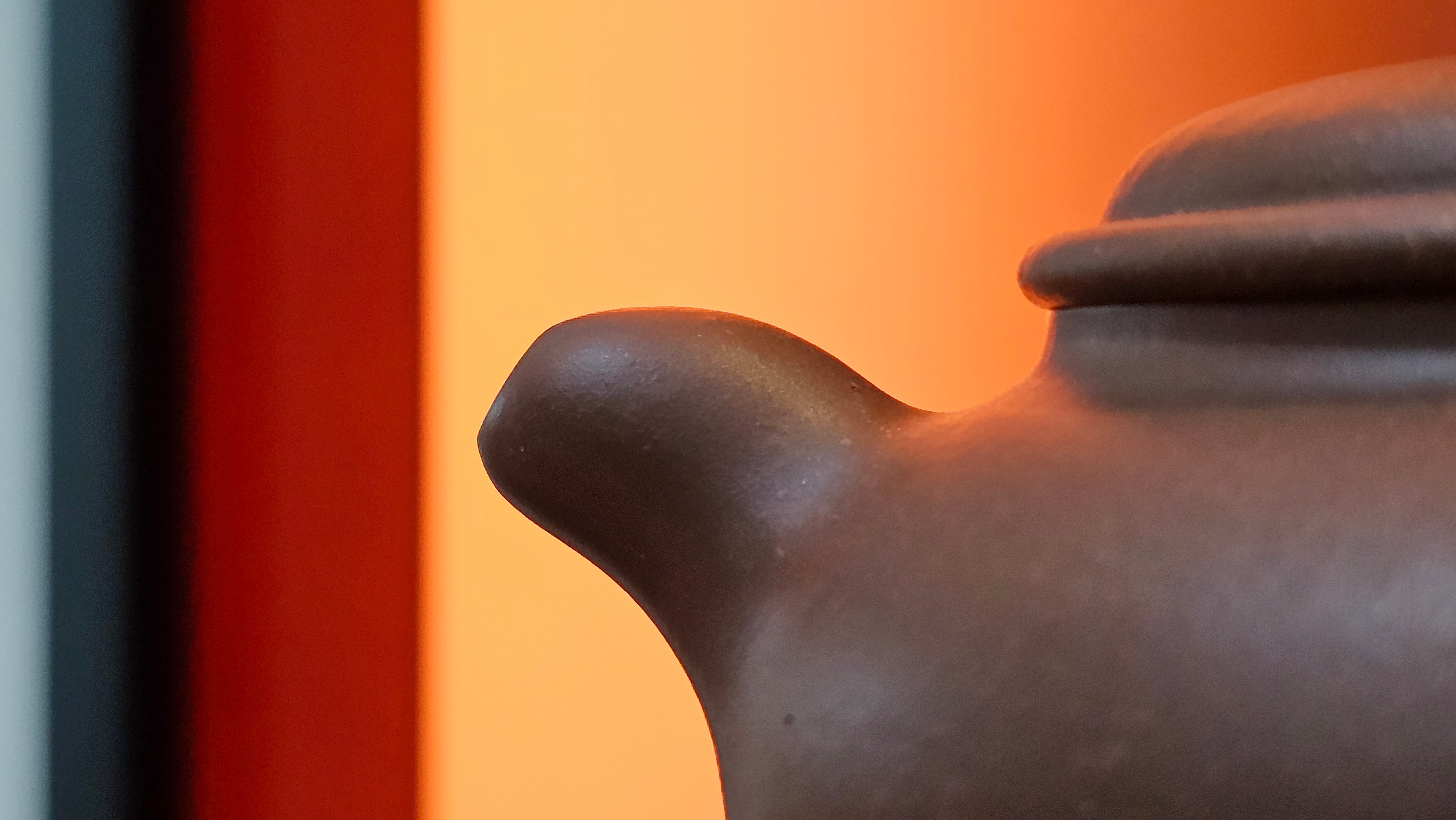 Xuan Zhu Hu 玄珠壶, 142.3ml, Zi Ni 紫泥, by our Craftsman Fan Xiao Zhi 范小智 ~ Congratulations to Ms K.Y.! 2256hrs 3rd Sept 2025! Tamuning, Guam!