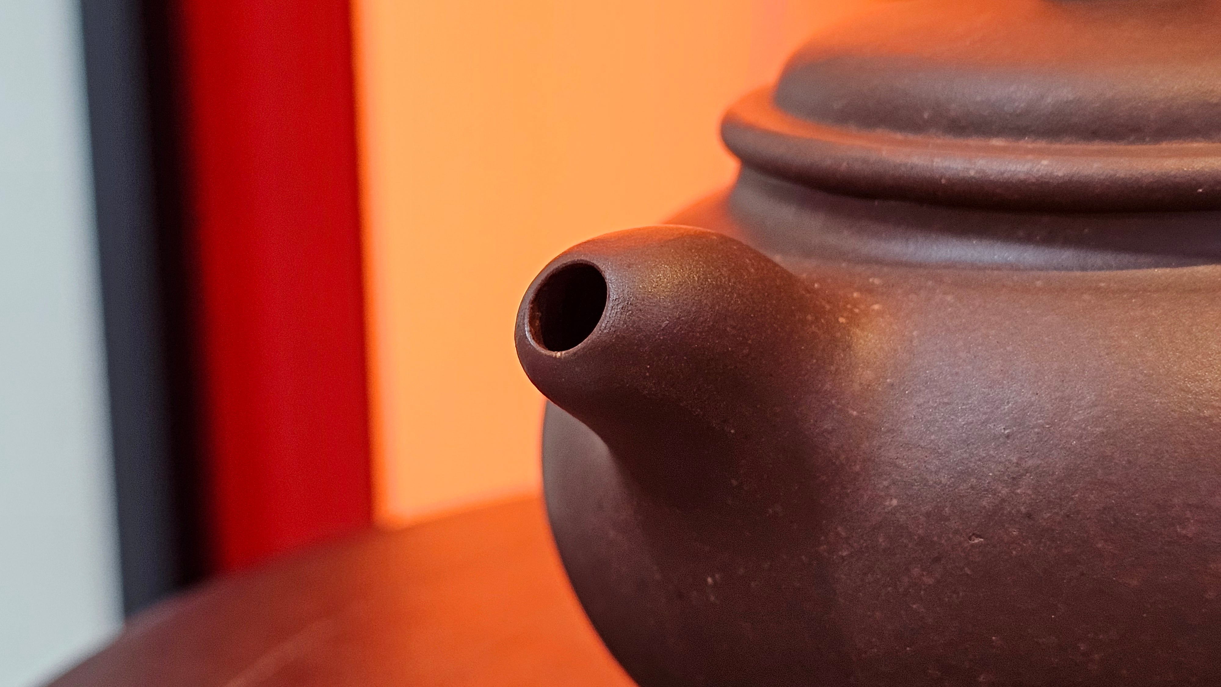 Xuan Zhu Hu 玄珠壶, 142.3ml, Zi Ni 紫泥, by our Craftsman Fan Xiao Zhi 范小智 ~ Congratulations to Ms K.Y.! 2256hrs 3rd Sept 2025! Tamuning, Guam!