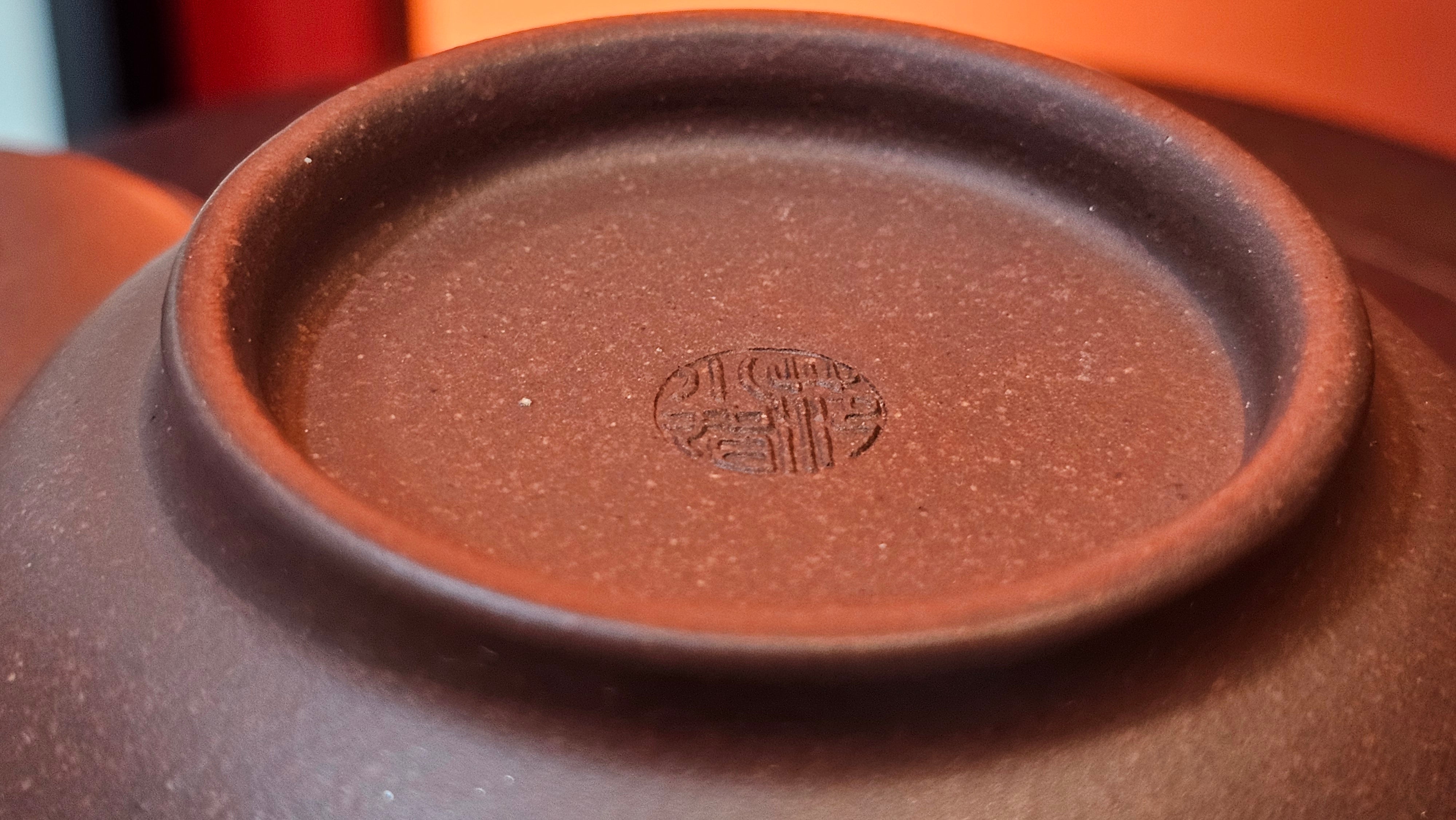 Xuan Zhu Hu 玄珠壶, 142.3ml, Zi Ni 紫泥, by our Craftsman Fan Xiao Zhi 范小智 ~ Congratulations to Ms K.Y.! 2256hrs 3rd Sept 2025! Tamuning, Guam!