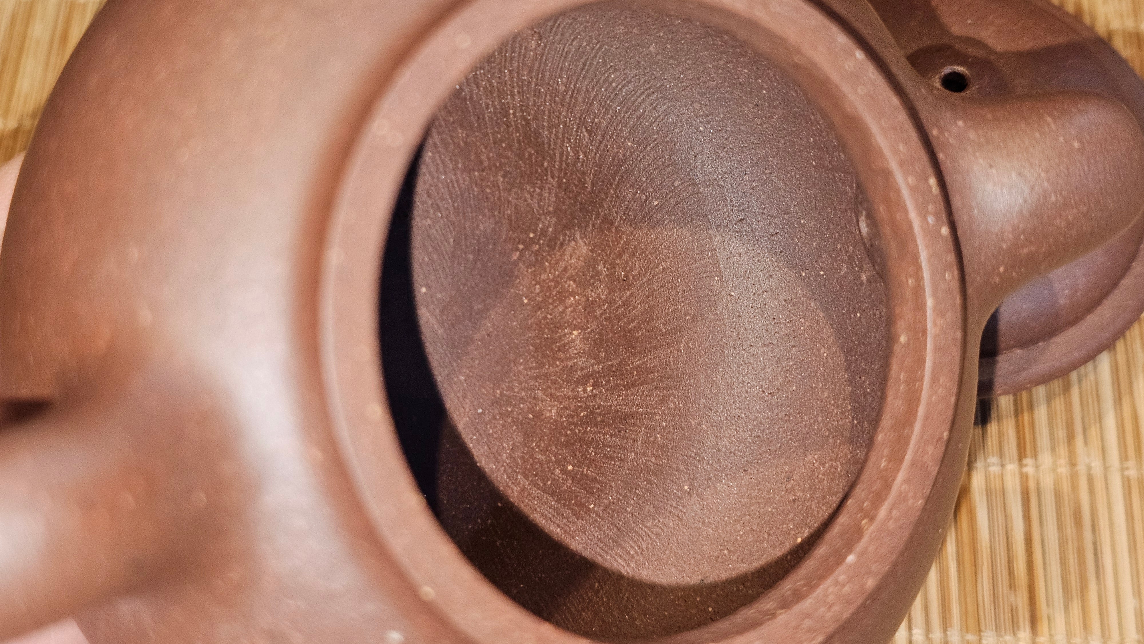 Xuan Zhu Hu 玄珠壶, 142.3ml, Zi Ni 紫泥, by our Craftsman Fan Xiao Zhi 范小智 ~ Congratulations to Ms K.Y.! 2256hrs 3rd Sept 2025! Tamuning, Guam!