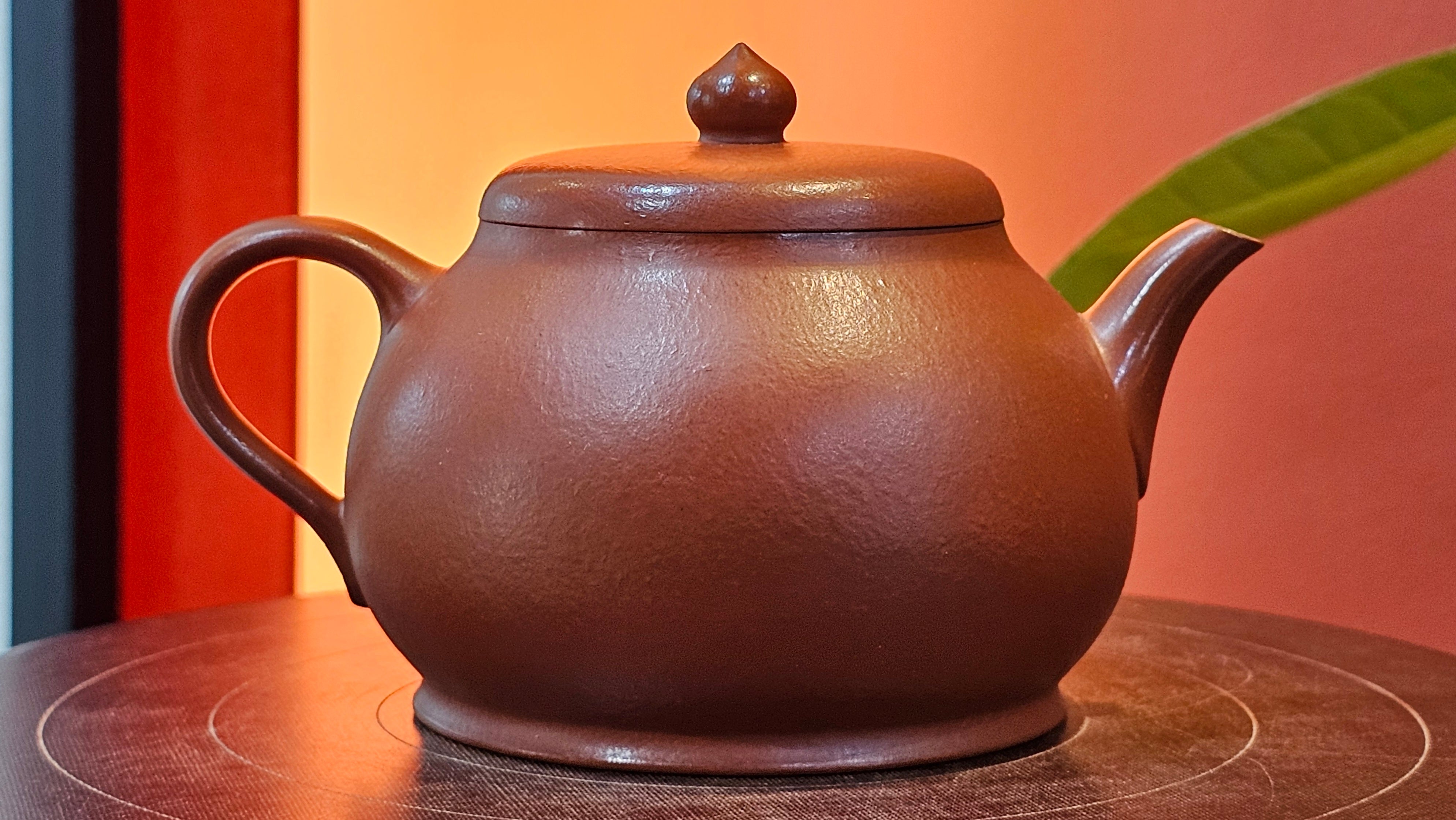 Yi Pin Hu, 172.8ml, Xiao Mei Yao Zhu Ni 小煤窑朱泥,  by Craftsman Chen Yue Fei 陈跃飞 ~ Congratulations!to Mr J.G.! 2036hrs 17th Sept 2025, Orlando! FL.