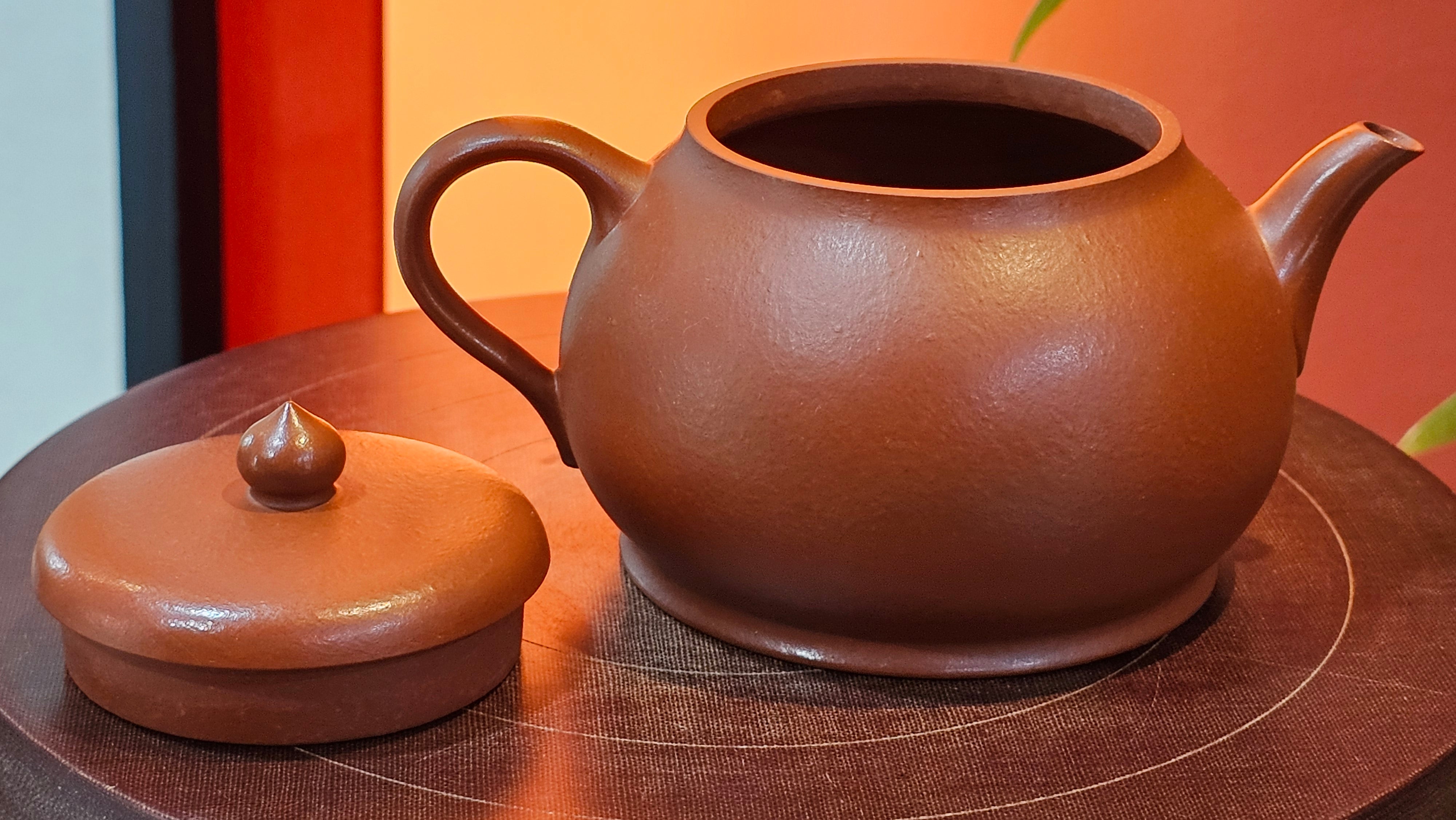 Yi Pin Hu, 172.8ml, Xiao Mei Yao Zhu Ni 小煤窑朱泥,  by Craftsman Chen Yue Fei 陈跃飞 ~ Congratulations!to Mr J.G.! 2036hrs 17th Sept 2025, Orlando! FL.