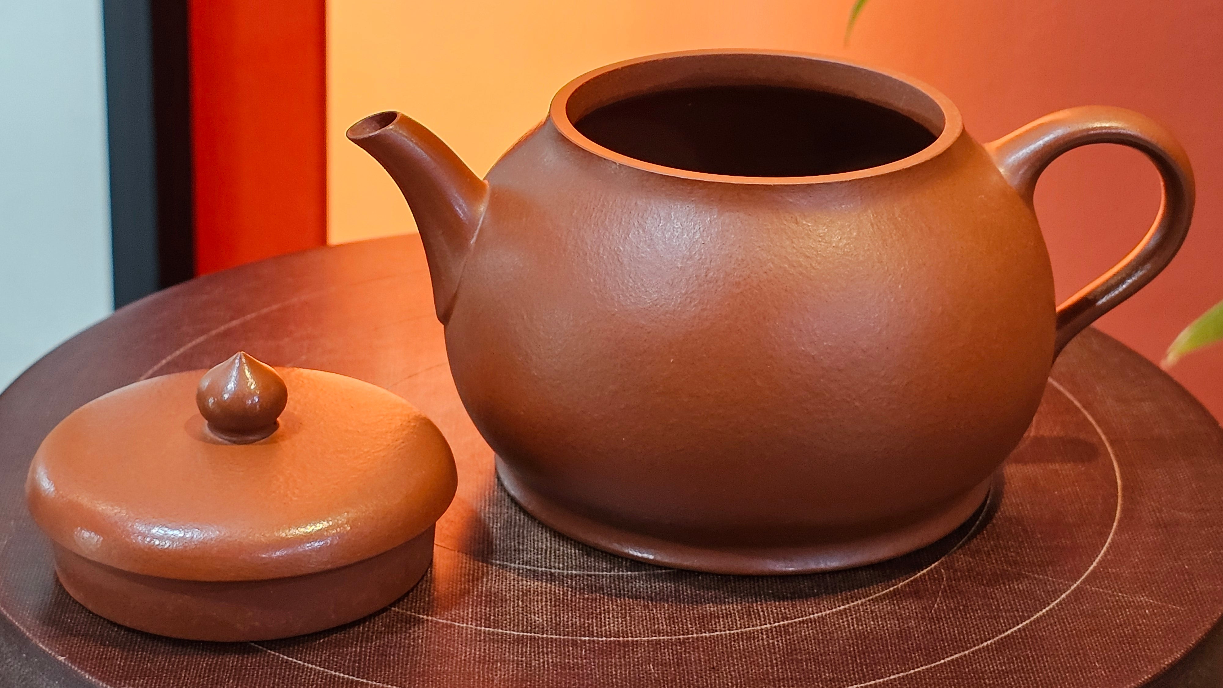 Yi Pin Hu, 172.8ml, Xiao Mei Yao Zhu Ni 小煤窑朱泥,  by Craftsman Chen Yue Fei 陈跃飞 ~ Congratulations!to Mr J.G.! 2036hrs 17th Sept 2025, Orlando! FL.