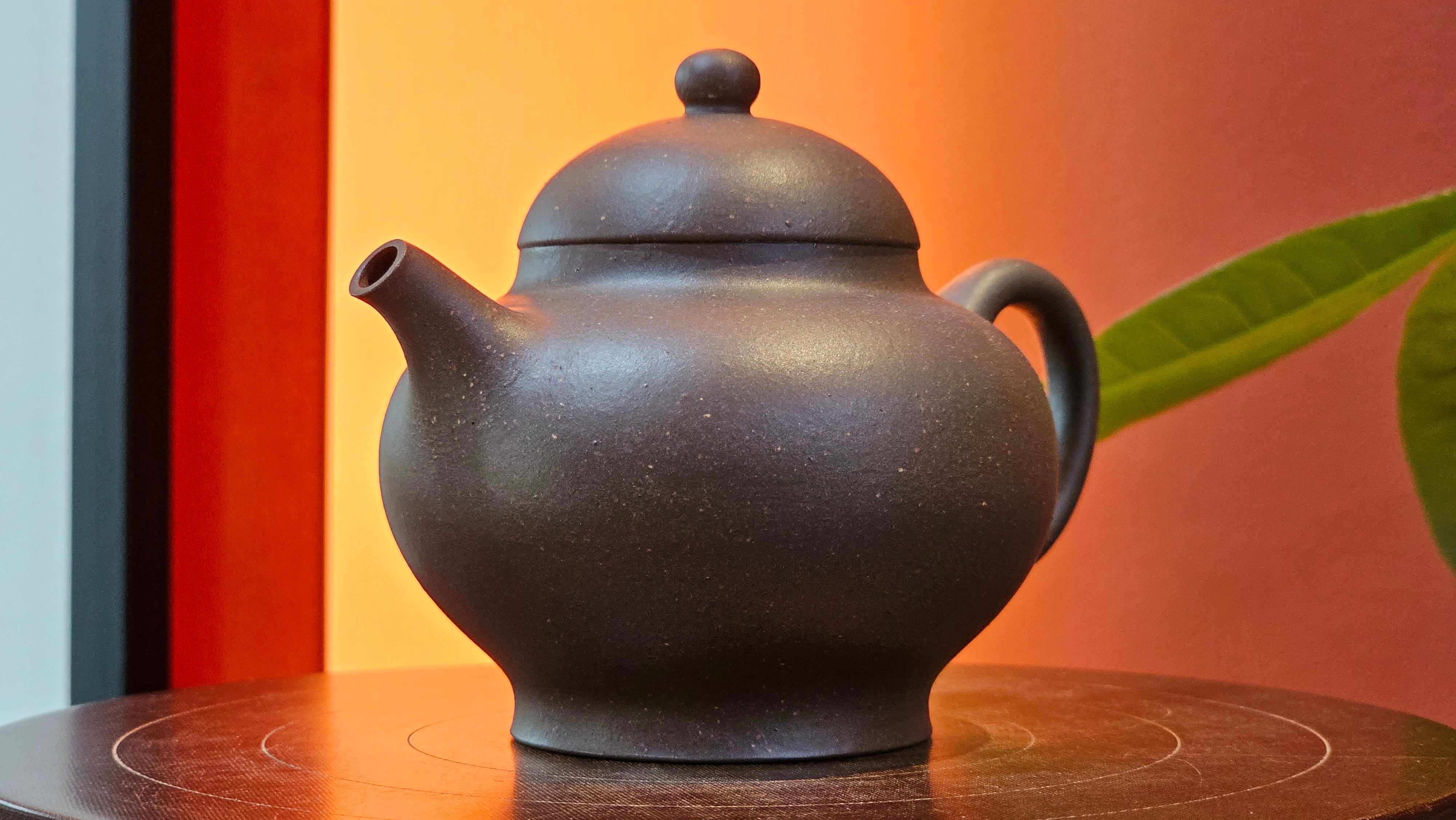 Gao Pan 高番, 143.9ml (very well-weighted bottom, stable!), Tai Xi Zi Ni (Gao Wen) 台西紫泥(高温), by our Craftsman Fan Xiao Zhi 范小智 ~ Congratulations!to Mr Y.L.! 2309hrs 31st August 2025, Cranbourne North!ViC, Australia🇦🇺!