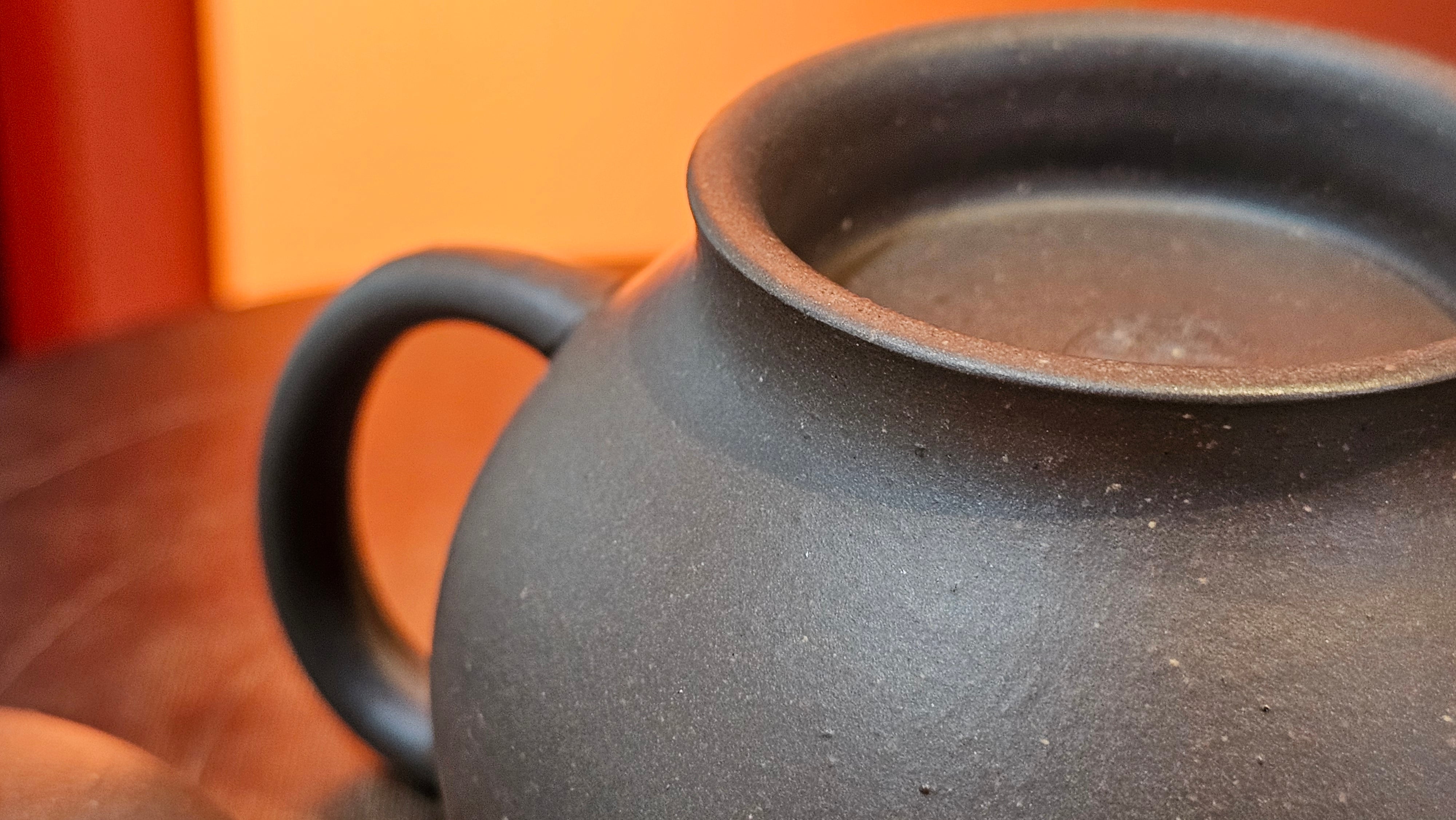 Gao Pan 高番, 143.9ml (very well-weighted bottom, stable!), Tai Xi Zi Ni (Gao Wen) 台西紫泥(高温), by our Craftsman Fan Xiao Zhi 范小智 ~ Congratulations!to Mr Y.L.! 2309hrs 31st August 2025, Cranbourne North!ViC, Australia🇦🇺!