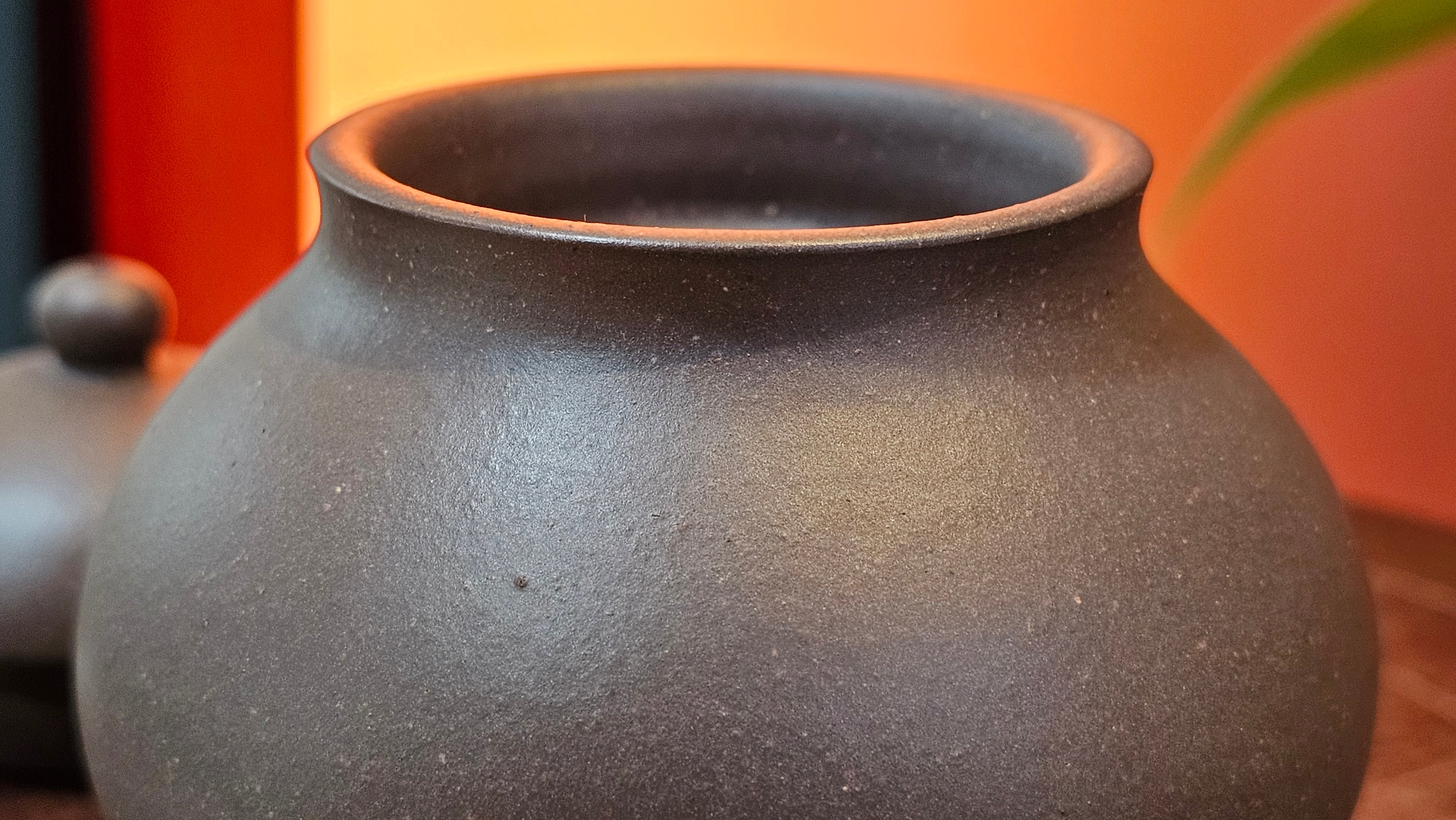 Gao Pan 高番, 143.9ml (very well-weighted bottom, stable!), Tai Xi Zi Ni (Gao Wen) 台西紫泥(高温), by our Craftsman Fan Xiao Zhi 范小智 ~ Congratulations!to Mr Y.L.! 2309hrs 31st August 2025, Cranbourne North!ViC, Australia🇦🇺!