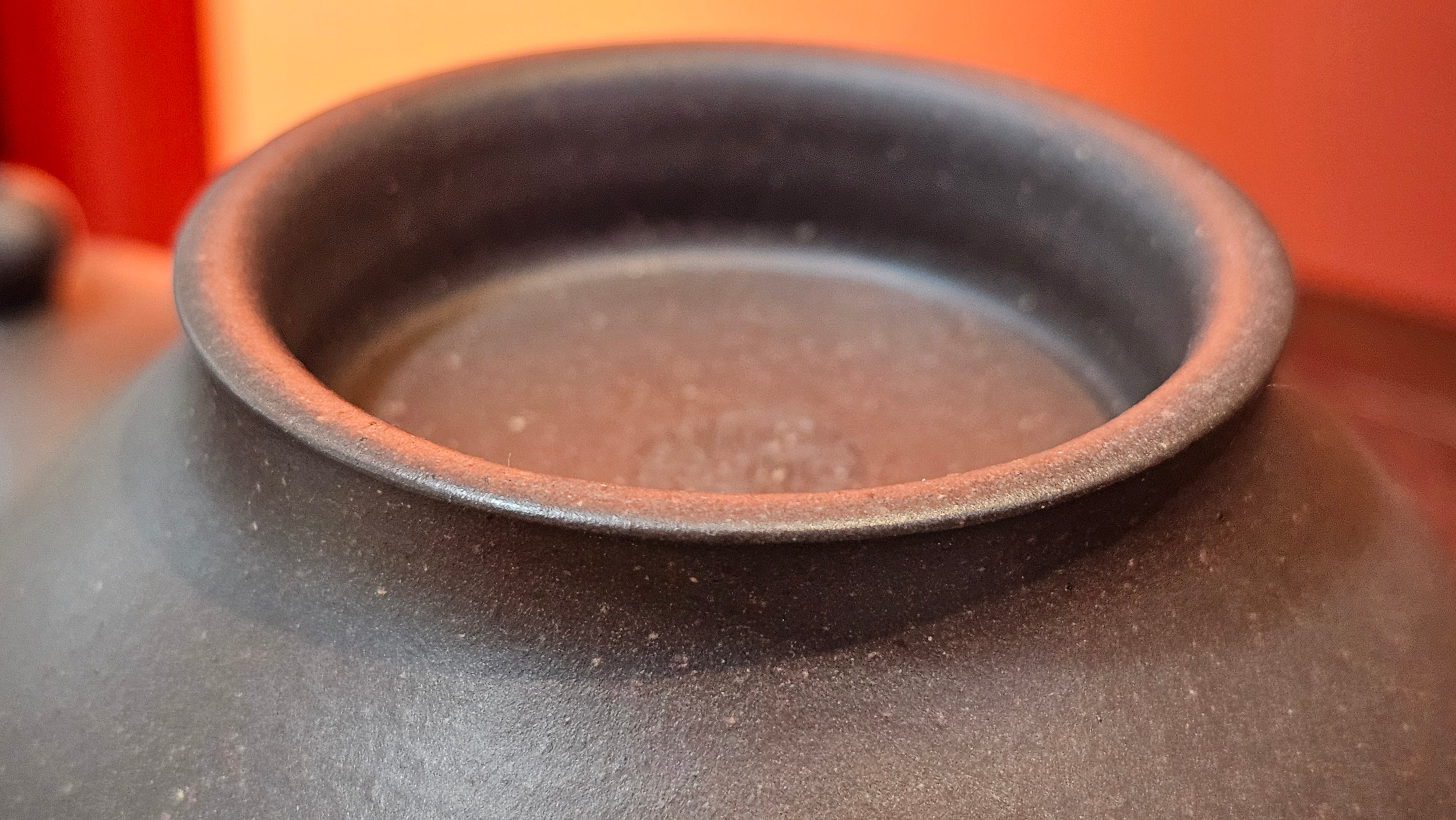 Gao Pan 高番, 143.9ml (very well-weighted bottom, stable!), Tai Xi Zi Ni (Gao Wen) 台西紫泥(高温), by our Craftsman Fan Xiao Zhi 范小智 ~ Congratulations!to Mr Y.L.! 2309hrs 31st August 2025, Cranbourne North!ViC, Australia🇦🇺!