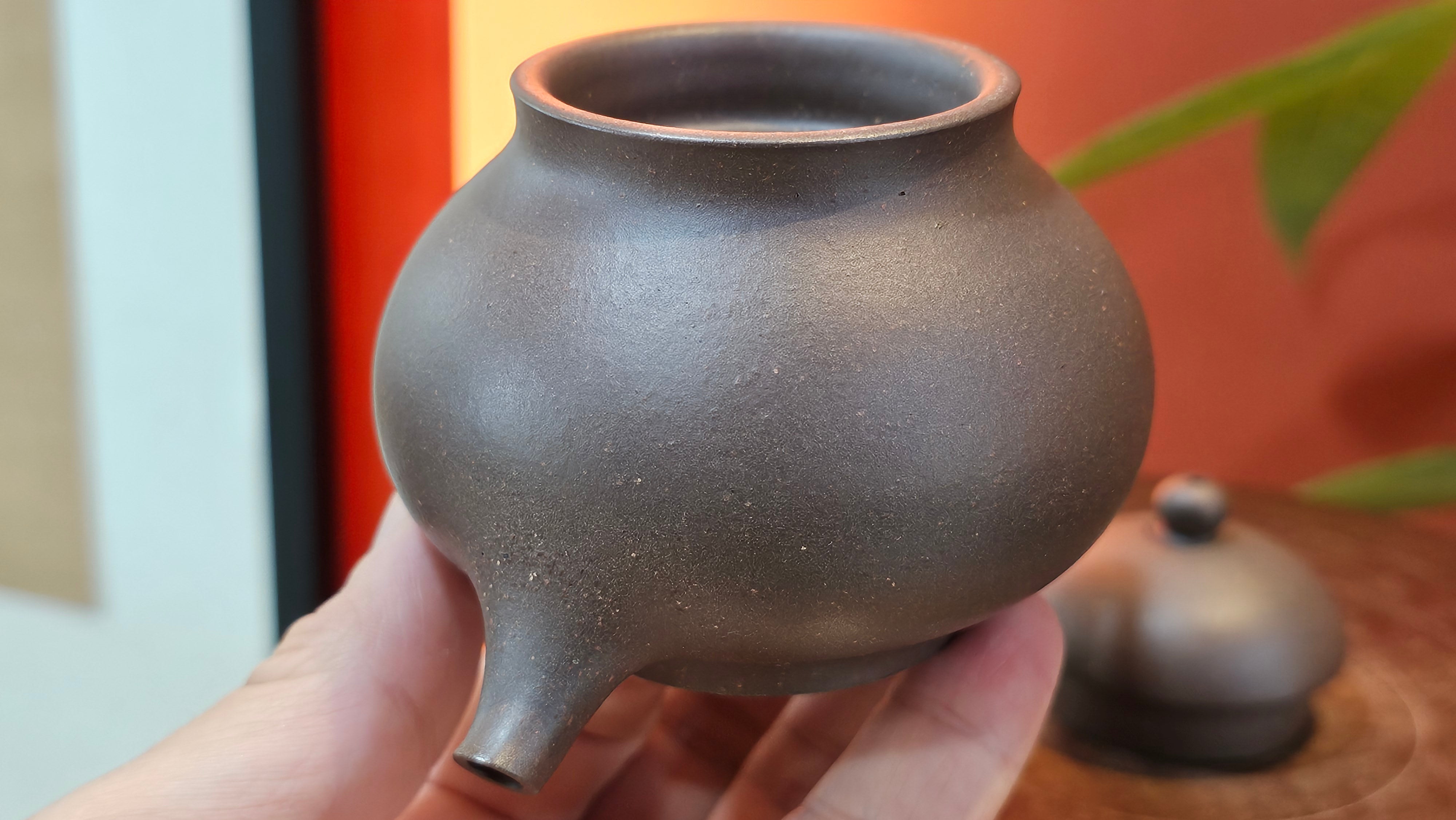 Gao Pan 高番, 143.9ml (very well-weighted bottom, stable!), Tai Xi Zi Ni (Gao Wen) 台西紫泥(高温), by our Craftsman Fan Xiao Zhi 范小智 ~ Congratulations!to Mr Y.L.! 2309hrs 31st August 2025, Cranbourne North!ViC, Australia🇦🇺!