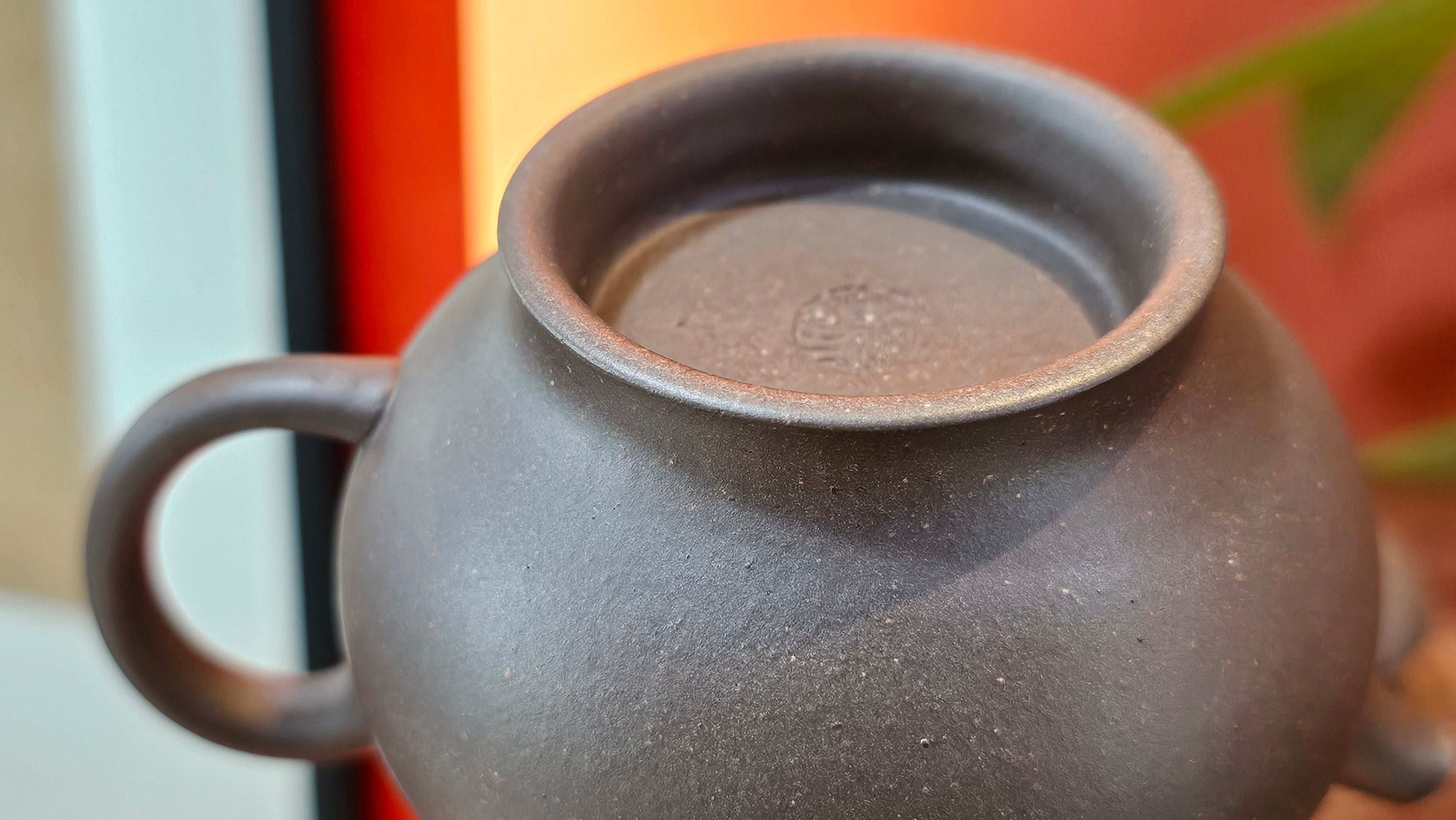 Gao Pan 高番, 143.9ml (very well-weighted bottom, stable!), Tai Xi Zi Ni (Gao Wen) 台西紫泥(高温), by our Craftsman Fan Xiao Zhi 范小智 ~ Congratulations!to Mr Y.L.! 2309hrs 31st August 2025, Cranbourne North!ViC, Australia🇦🇺!