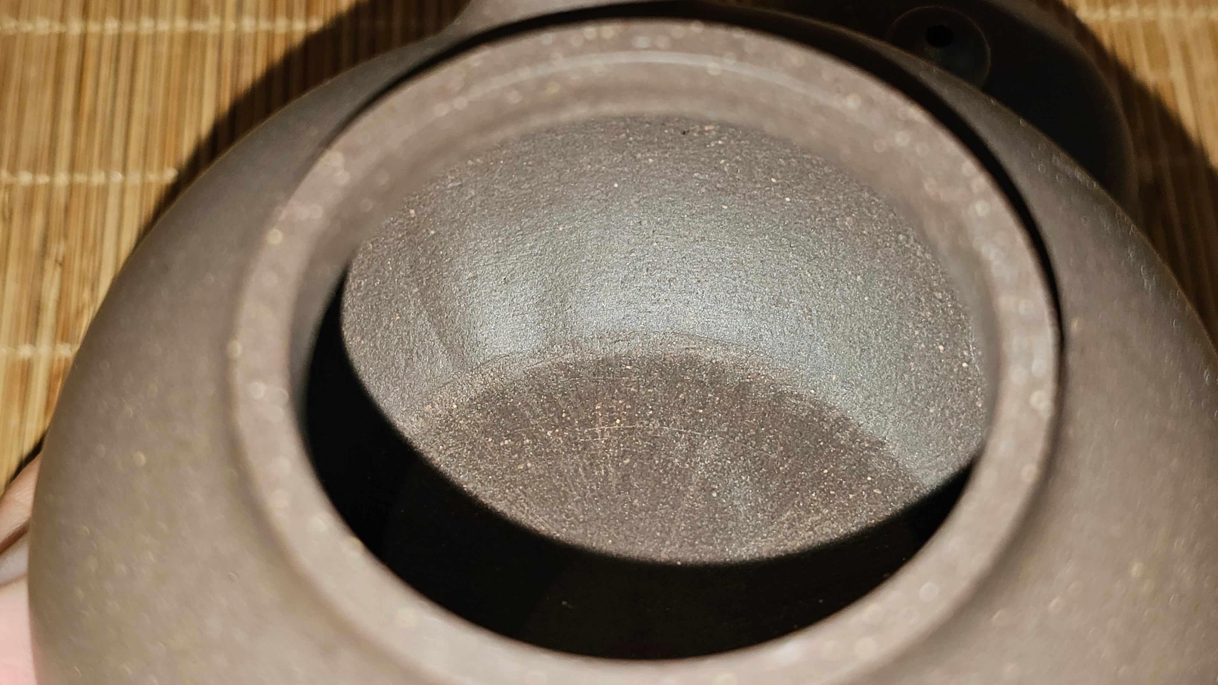 Gao Pan 高番, 143.9ml (very well-weighted bottom, stable!), Tai Xi Zi Ni (Gao Wen) 台西紫泥(高温), by our Craftsman Fan Xiao Zhi 范小智 ~ Congratulations!to Mr Y.L.! 2309hrs 31st August 2025, Cranbourne North!ViC, Australia🇦🇺!