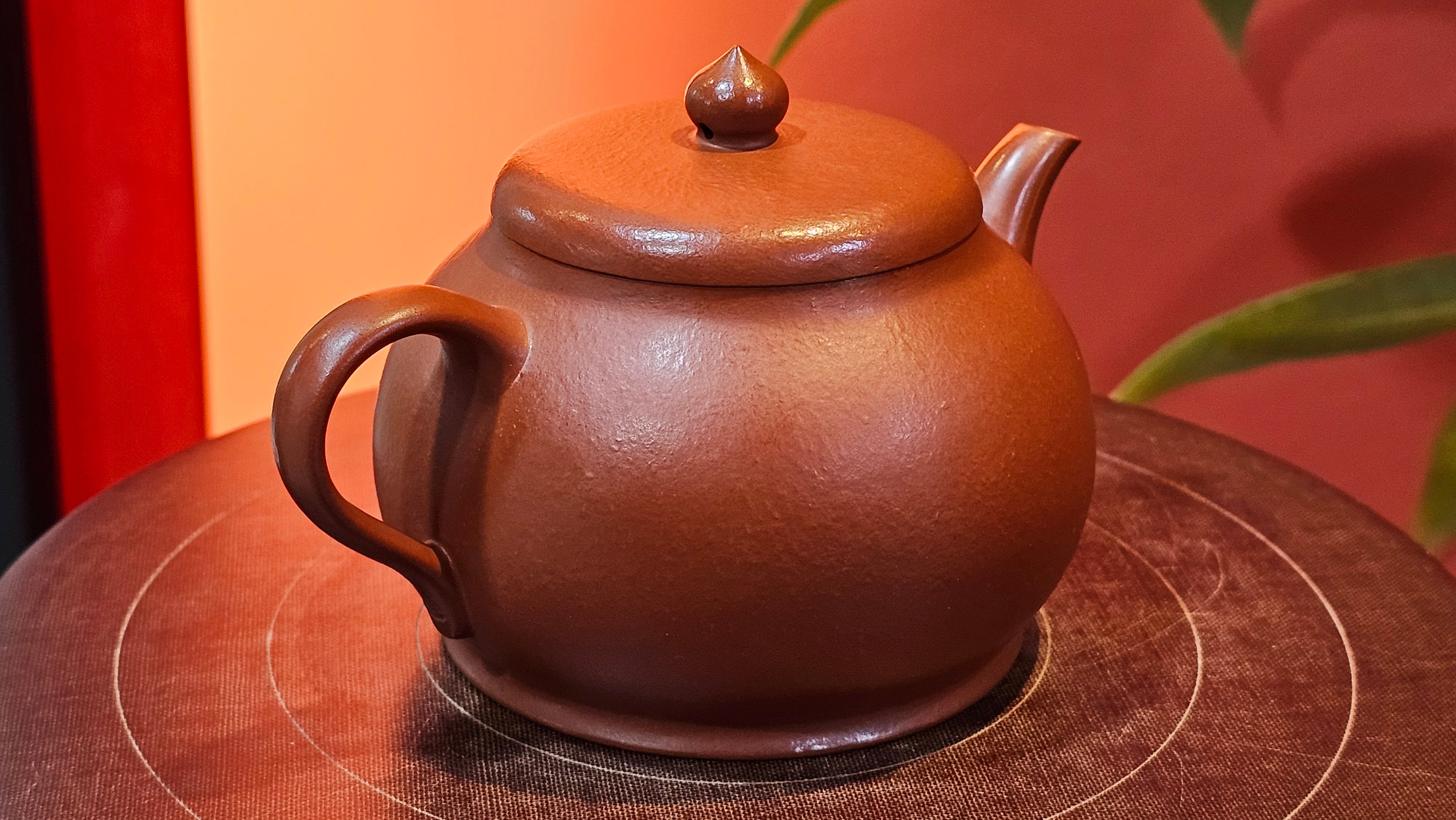 Yi Pin Hu, 172.8ml, Xiao Mei Yao Zhu Ni 小煤窑朱泥,  by Craftsman Chen Yue Fei 陈跃飞 ~ Congratulations!to Mr J.G.! 2036hrs 17th Sept 2025, Orlando! FL.