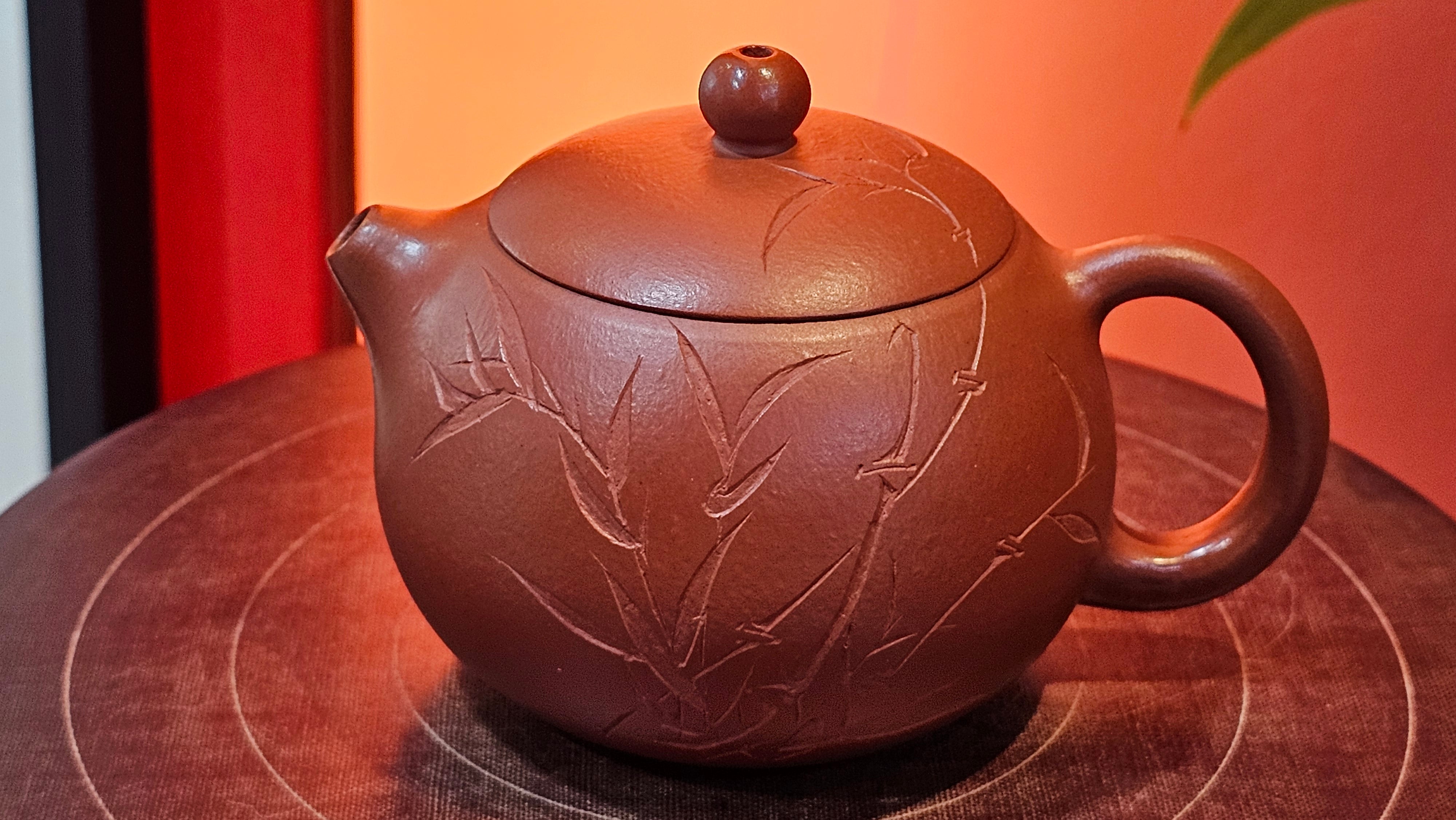 Xi Shi 西施 with Bamboo Engraving 竹刻绘, 161.1ml, Xiao Mei Yao Zhu Ni 小煤窑朱泥, by Collaborative Craftsman Zhai Yi Yao 翟一耀 and Craftsman Yi De Shu 一德书 ~ Congratulations to!Mr V.J.! 1157hrs 16th Sept 2025, Bartlett, IL!