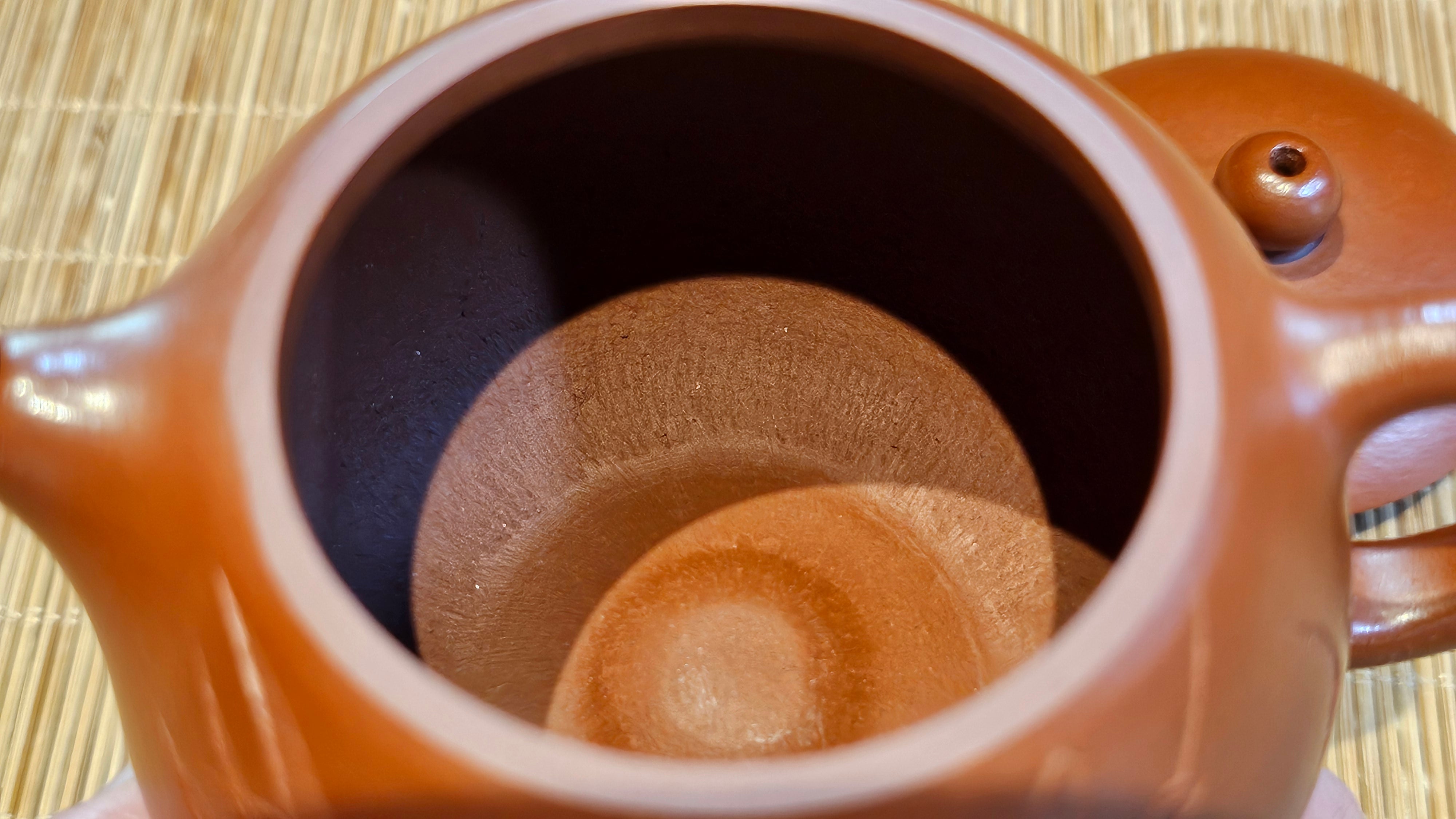 Xi Shi 西施 with Bamboo Engraving 竹刻绘, 161.1ml, Xiao Mei Yao Zhu Ni 小煤窑朱泥, by Collaborative Craftsman Zhai Yi Yao 翟一耀 and Craftsman Yi De Shu 一德书 ~ Congratulations to!Mr V.J.! 1157hrs 16th Sept 2025, Bartlett, IL!