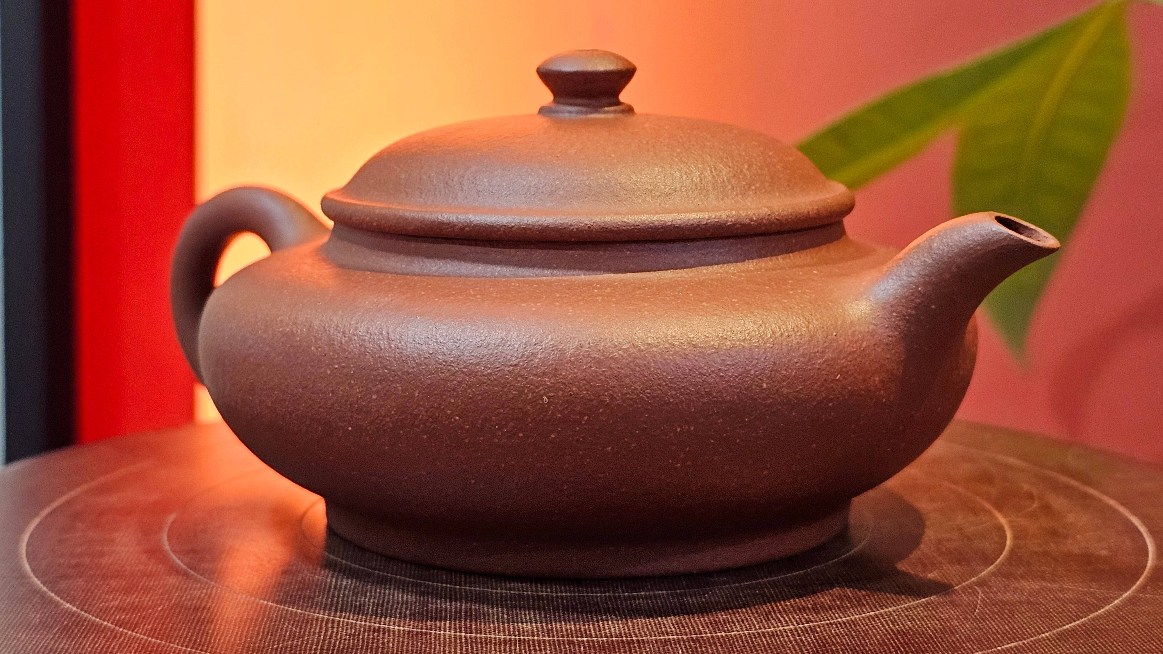 Xu Bian 虚扁, 186.2ml, Hong Jiang Po Ni 红降坡泥, by Craftsman Chen Gui Zhi 陈桂枝。(Red JiangPoNi is rarer than Yellow JiangPoNi, XiaoMeiYao ZhuNi & ZhaoZhuang ZhuNi) ~ Congratulations to Mr B.! 1532hrs 12th Sept 2025! Summerville, Canada🇨🇦.