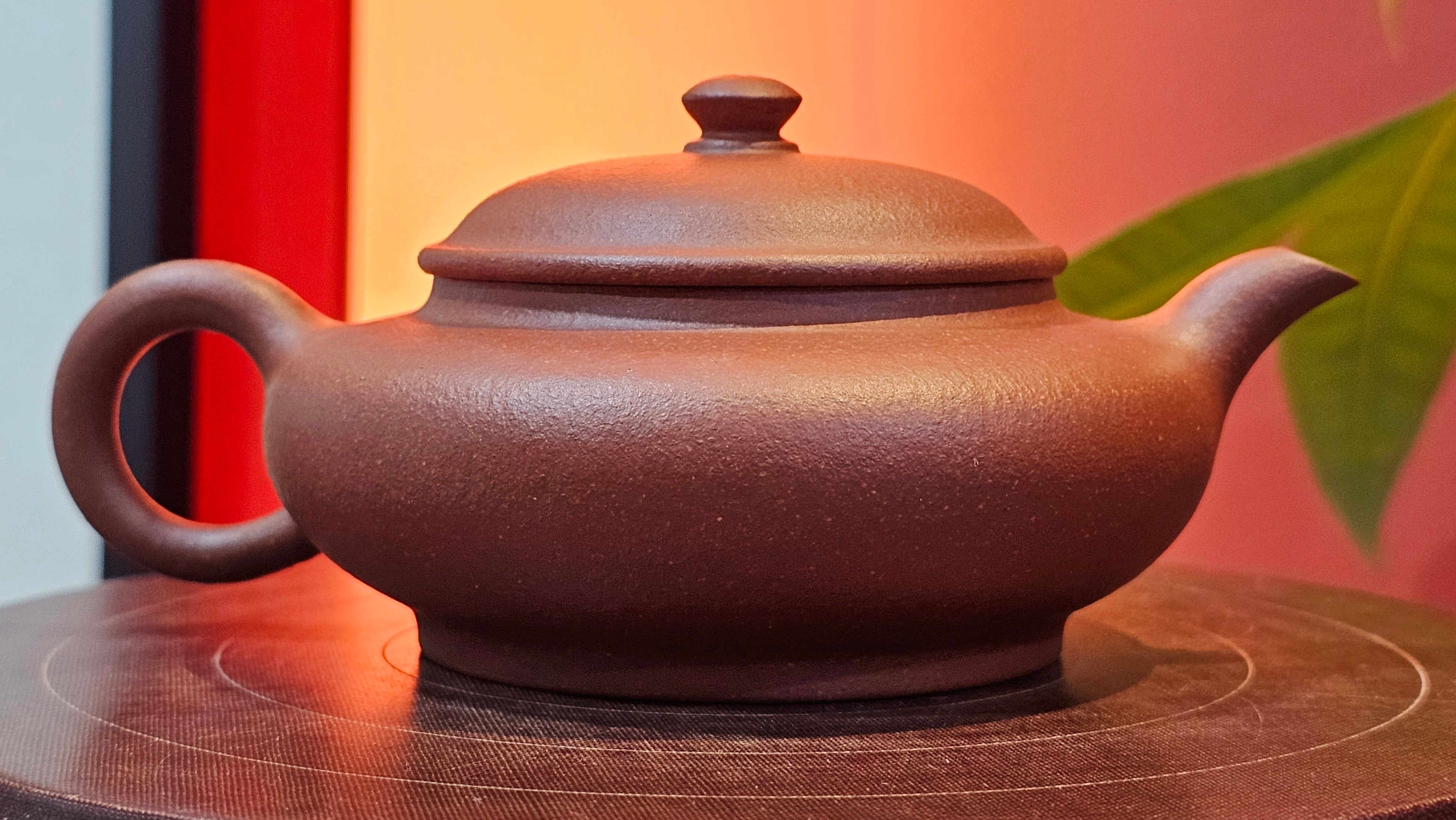 Xu Bian 虚扁, 186.2ml, Hong Jiang Po Ni 红降坡泥, by Craftsman Chen Gui Zhi 陈桂枝。(Red JiangPoNi is rarer than Yellow JiangPoNi, XiaoMeiYao ZhuNi & ZhaoZhuang ZhuNi) ~ Congratulations to Mr B.! 1532hrs 12th Sept 2025! Summerville, Canada🇨🇦.