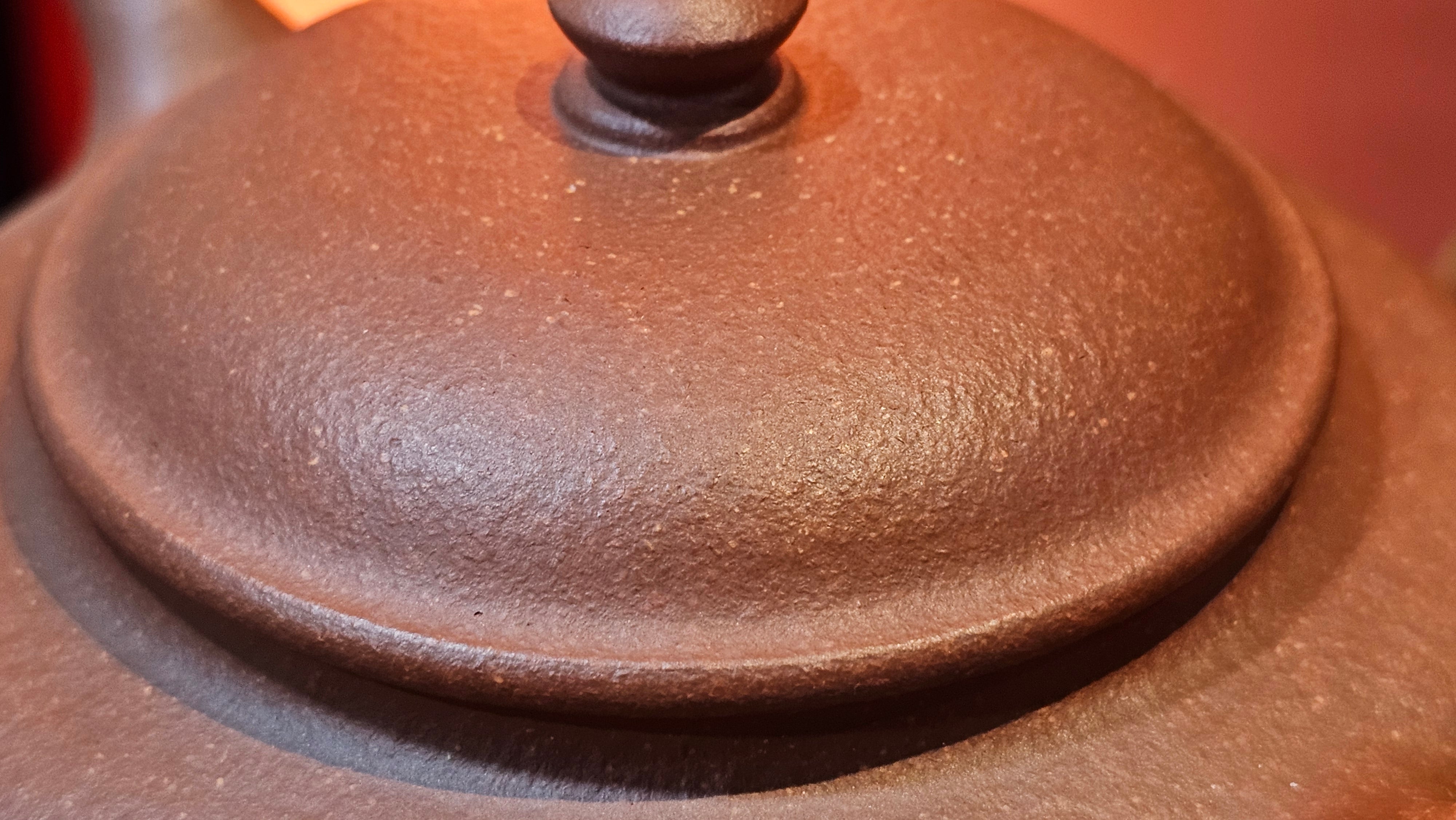 Xu Bian 虚扁, 186.2ml, Hong Jiang Po Ni 红降坡泥, by Craftsman Chen Gui Zhi 陈桂枝。(Red JiangPoNi is rarer than Yellow JiangPoNi, XiaoMeiYao ZhuNi & ZhaoZhuang ZhuNi) ~ Congratulations to Mr B.! 1532hrs 12th Sept 2025! Summerville, Canada🇨🇦.