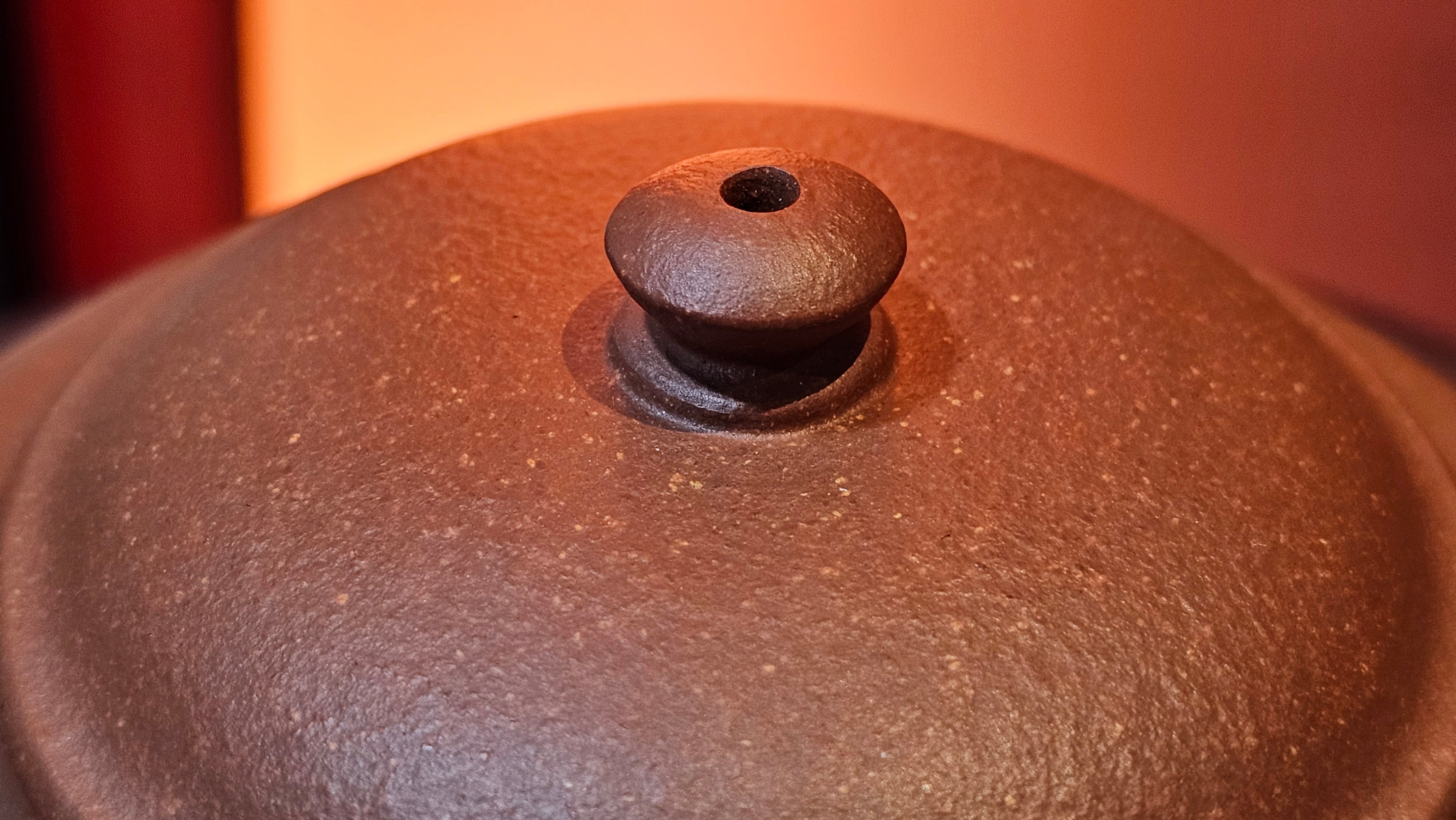 Xu Bian 虚扁, 186.2ml, Hong Jiang Po Ni 红降坡泥, by Craftsman Chen Gui Zhi 陈桂枝。(Red JiangPoNi is rarer than Yellow JiangPoNi, XiaoMeiYao ZhuNi & ZhaoZhuang ZhuNi) ~ Congratulations to Mr B.! 1532hrs 12th Sept 2025! Summerville, Canada🇨🇦.