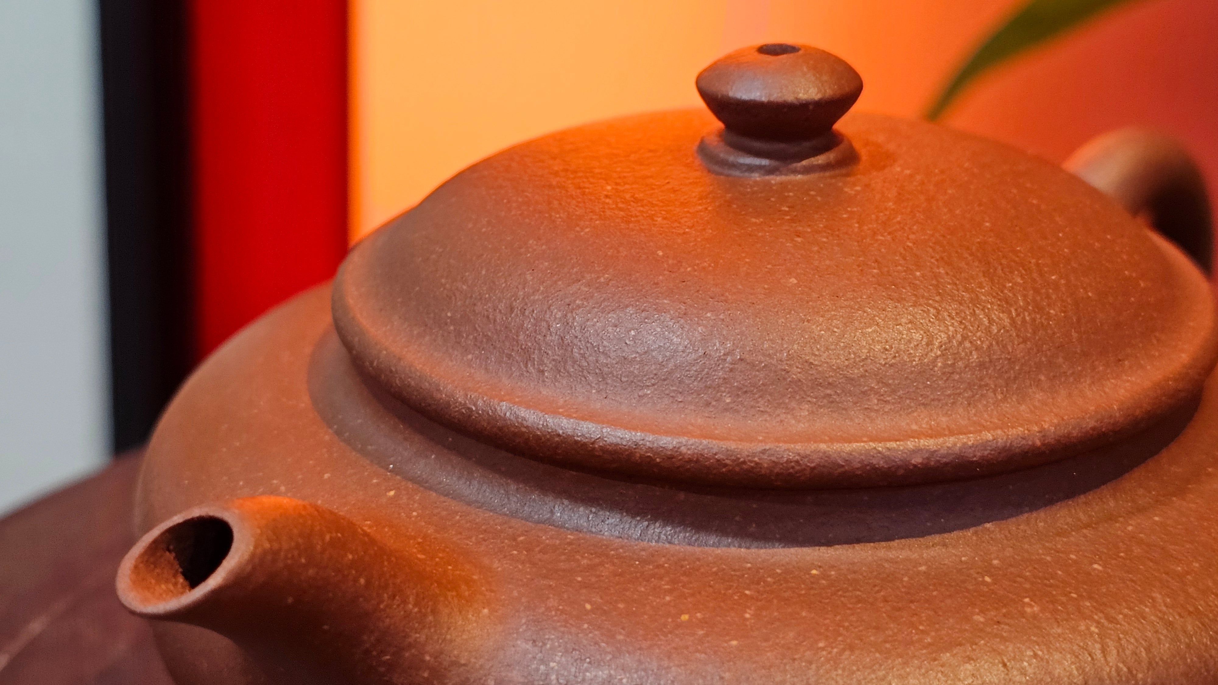 Xu Bian 虚扁, 186.2ml, Hong Jiang Po Ni 红降坡泥, by Craftsman Chen Gui Zhi 陈桂枝。(Red JiangPoNi is rarer than Yellow JiangPoNi, XiaoMeiYao ZhuNi & ZhaoZhuang ZhuNi) ~ Congratulations to Mr B.! 1532hrs 12th Sept 2025! Summerville, Canada🇨🇦.