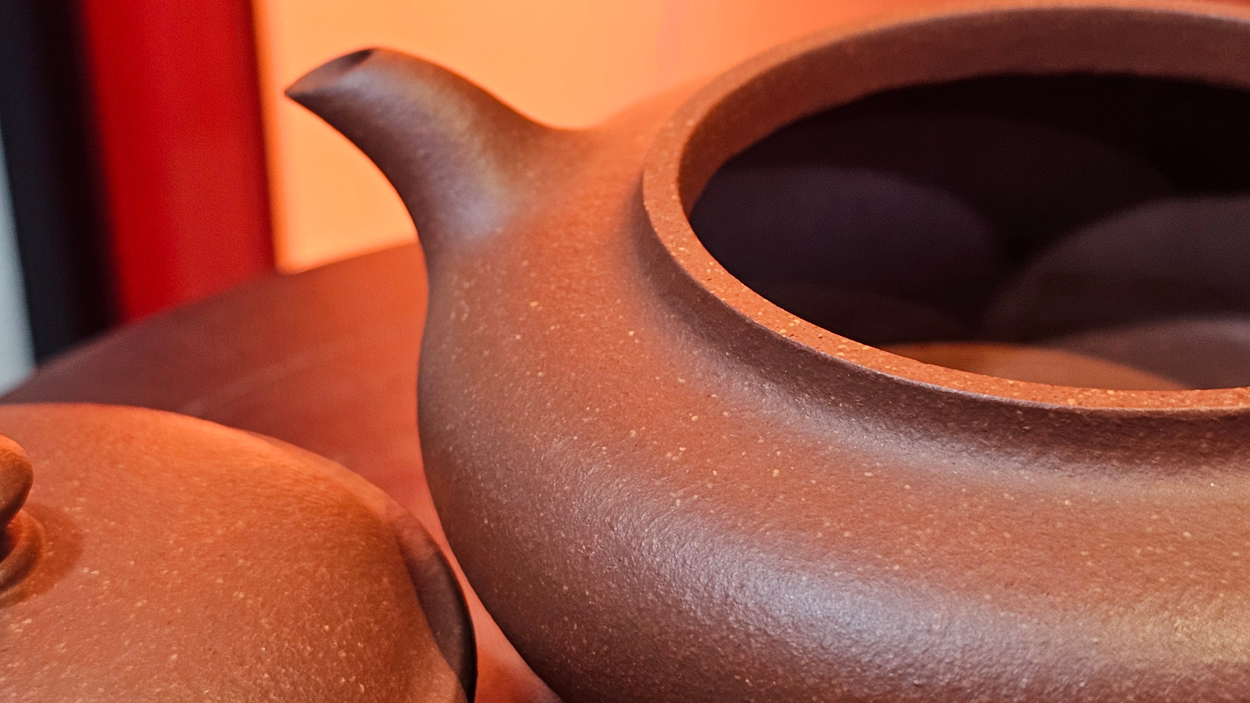 Xu Bian 虚扁, 186.2ml, Hong Jiang Po Ni 红降坡泥, by Craftsman Chen Gui Zhi 陈桂枝。(Red JiangPoNi is rarer than Yellow JiangPoNi, XiaoMeiYao ZhuNi & ZhaoZhuang ZhuNi) ~ Congratulations to Mr B.! 1532hrs 12th Sept 2025! Summerville, Canada🇨🇦.