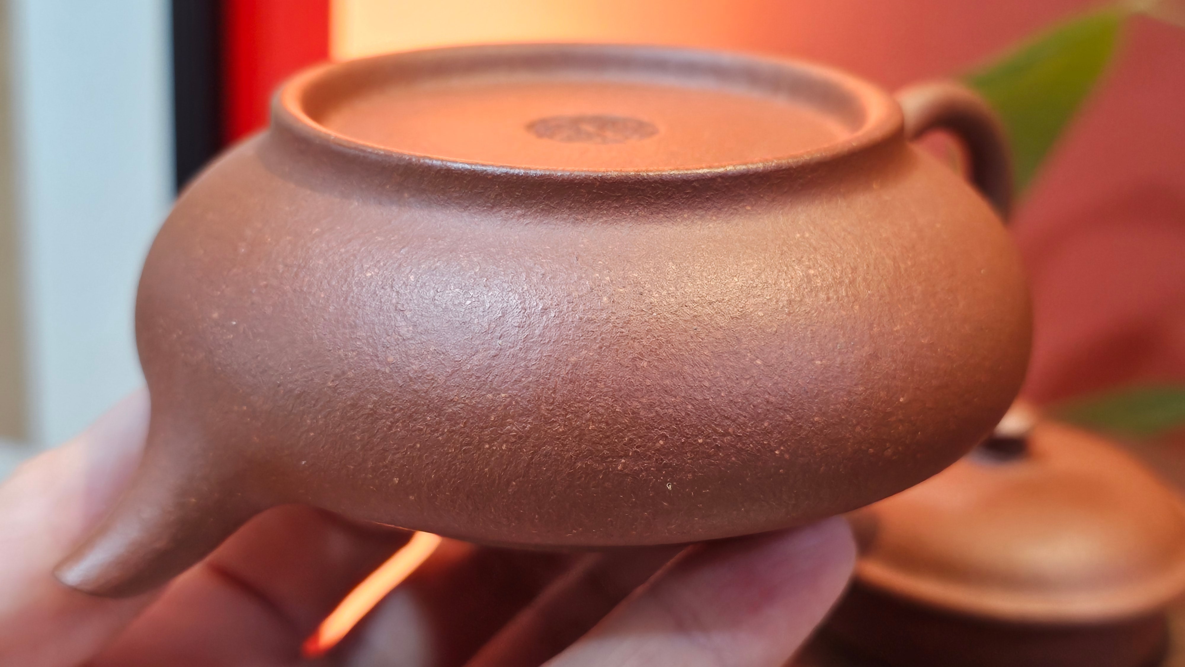 Xu Bian 虚扁, 186.2ml, Hong Jiang Po Ni 红降坡泥, by Craftsman Chen Gui Zhi 陈桂枝。(Red JiangPoNi is rarer than Yellow JiangPoNi, XiaoMeiYao ZhuNi & ZhaoZhuang ZhuNi) ~ Congratulations to Mr B.! 1532hrs 12th Sept 2025! Summerville, Canada🇨🇦.