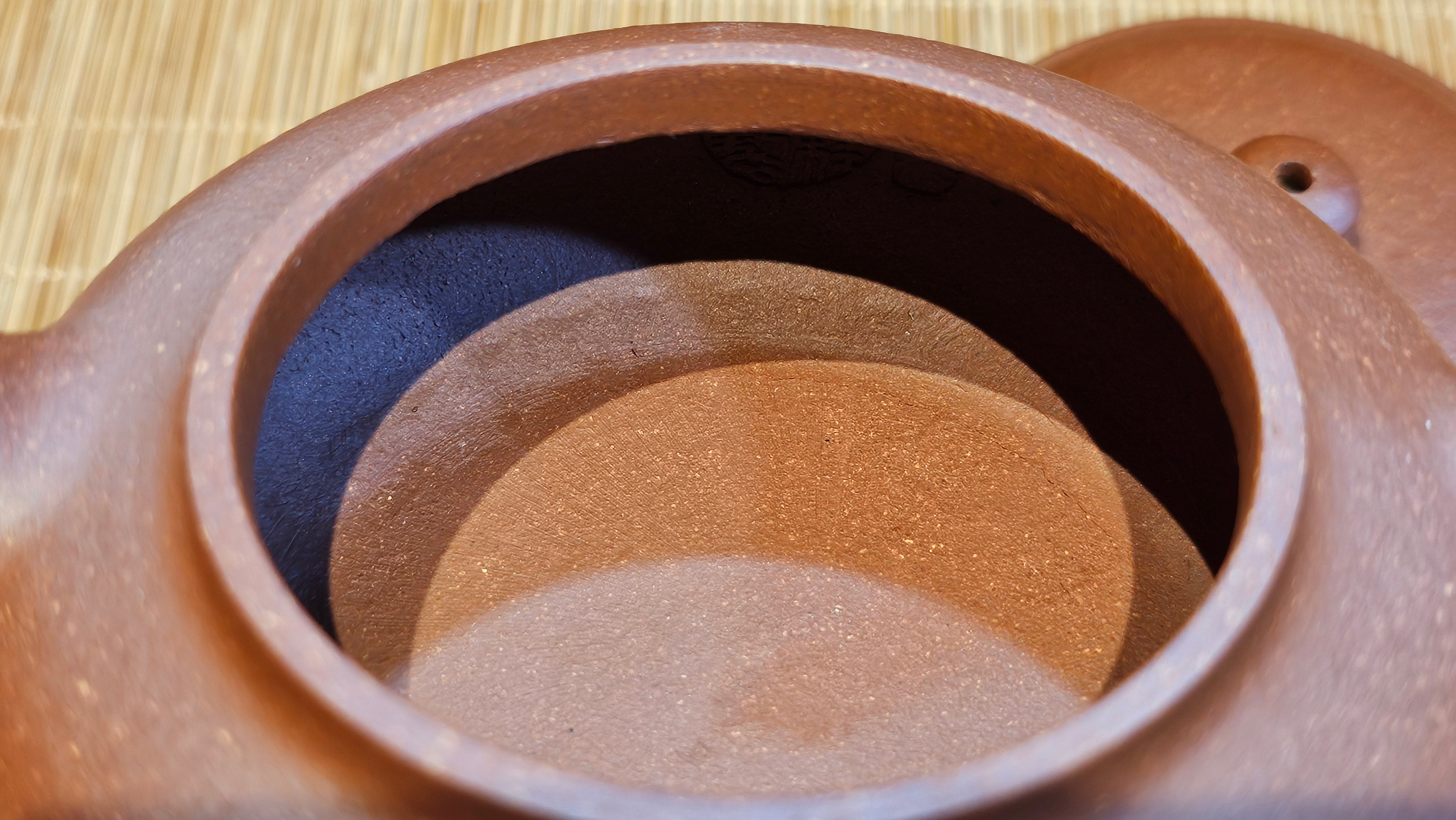 Xu Bian 虚扁, 186.2ml, Hong Jiang Po Ni 红降坡泥, by Craftsman Chen Gui Zhi 陈桂枝。(Red JiangPoNi is rarer than Yellow JiangPoNi, XiaoMeiYao ZhuNi & ZhaoZhuang ZhuNi) ~ Congratulations to Mr B.! 1532hrs 12th Sept 2025! Summerville, Canada🇨🇦.