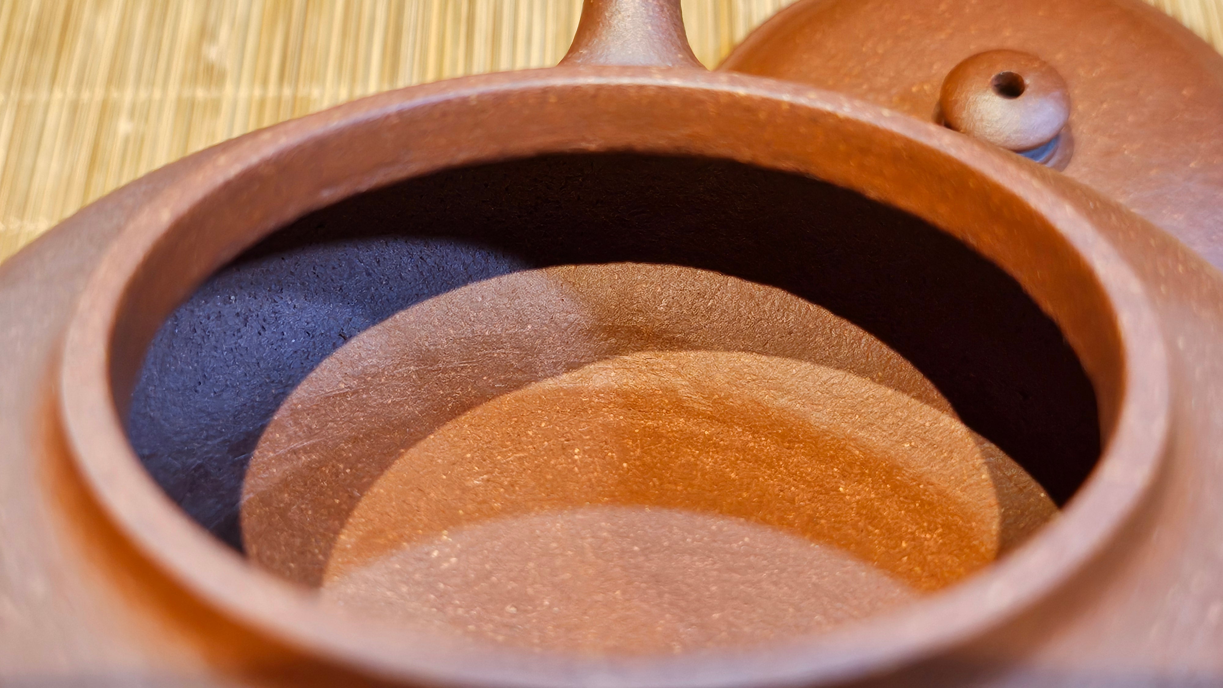 Xu Bian 虚扁, 186.2ml, Hong Jiang Po Ni 红降坡泥, by Craftsman Chen Gui Zhi 陈桂枝。(Red JiangPoNi is rarer than Yellow JiangPoNi, XiaoMeiYao ZhuNi & ZhaoZhuang ZhuNi) ~ Congratulations to Mr B.! 1532hrs 12th Sept 2025! Summerville, Canada🇨🇦.